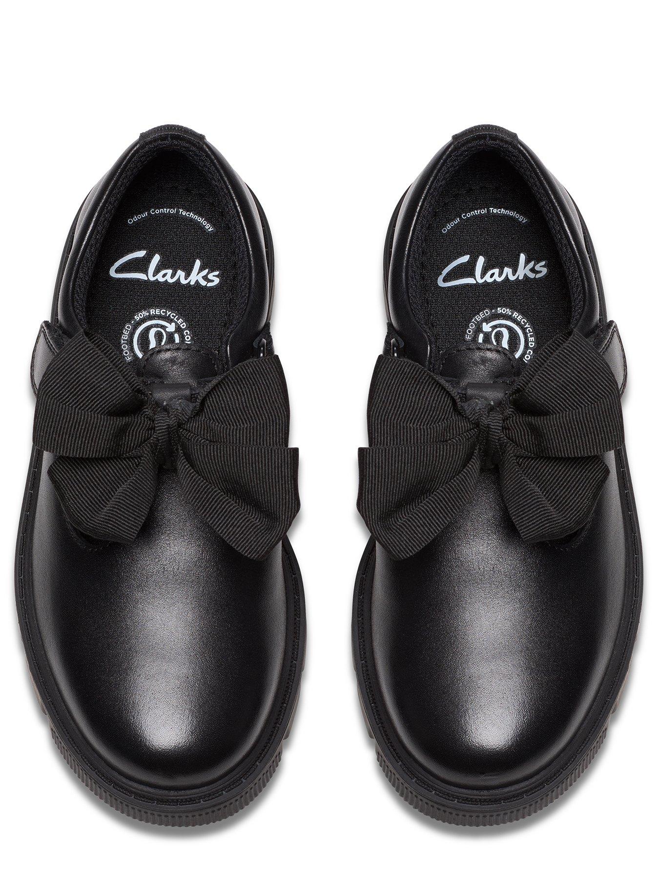 Image 4 of 6 of Clarks Lorcam Hope K. Junior&nbsp;- Black