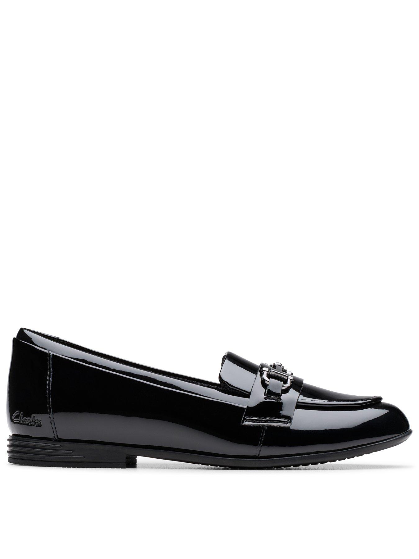 Clarks Finja Loafer O. Older/junior - Black