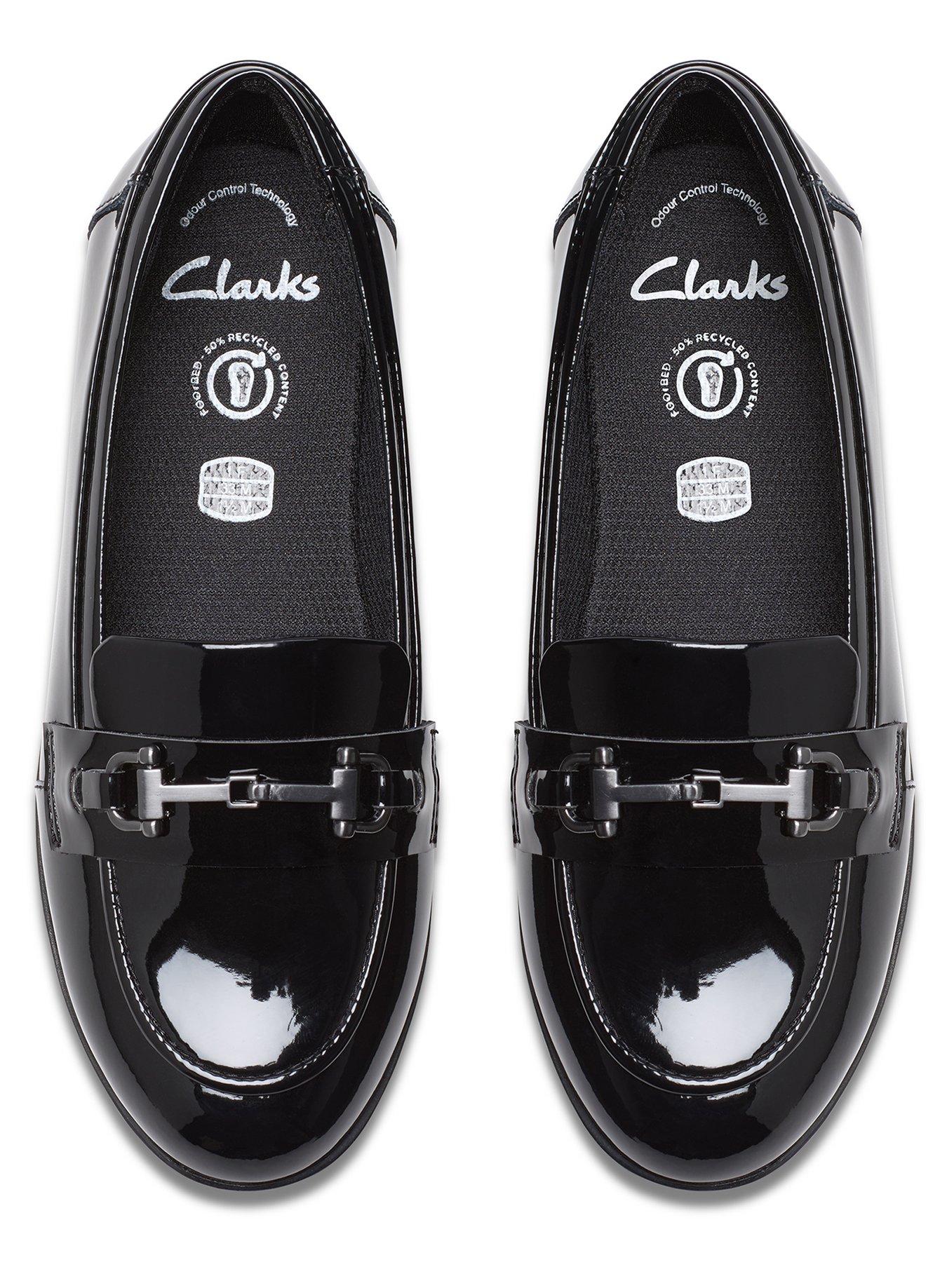 Image 4 of 6 of Clarks Finja Loafer O. Older/junior&nbsp;- Black