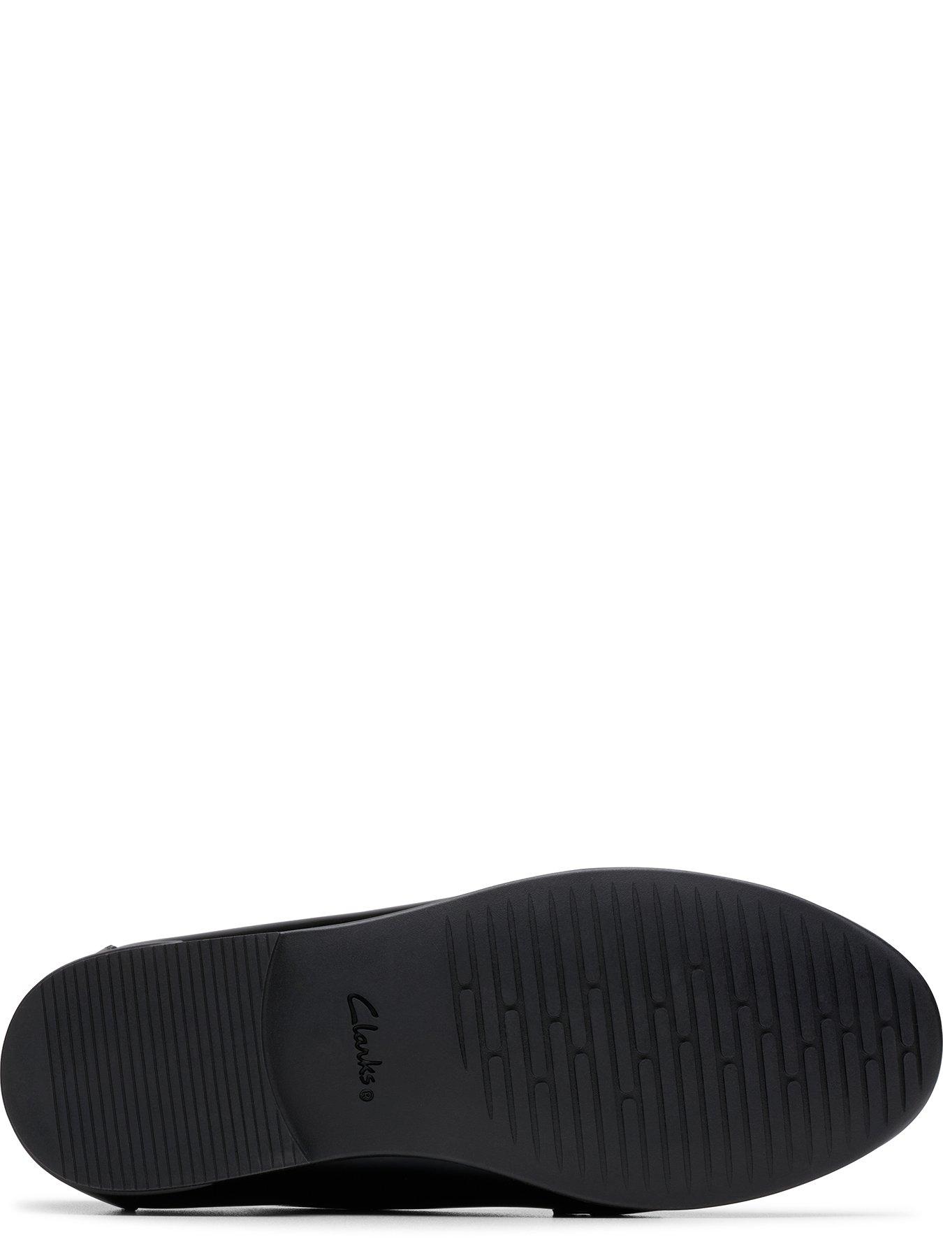 Image 5 of 6 of Clarks Finja Loafer O. Older/junior&nbsp;- Black