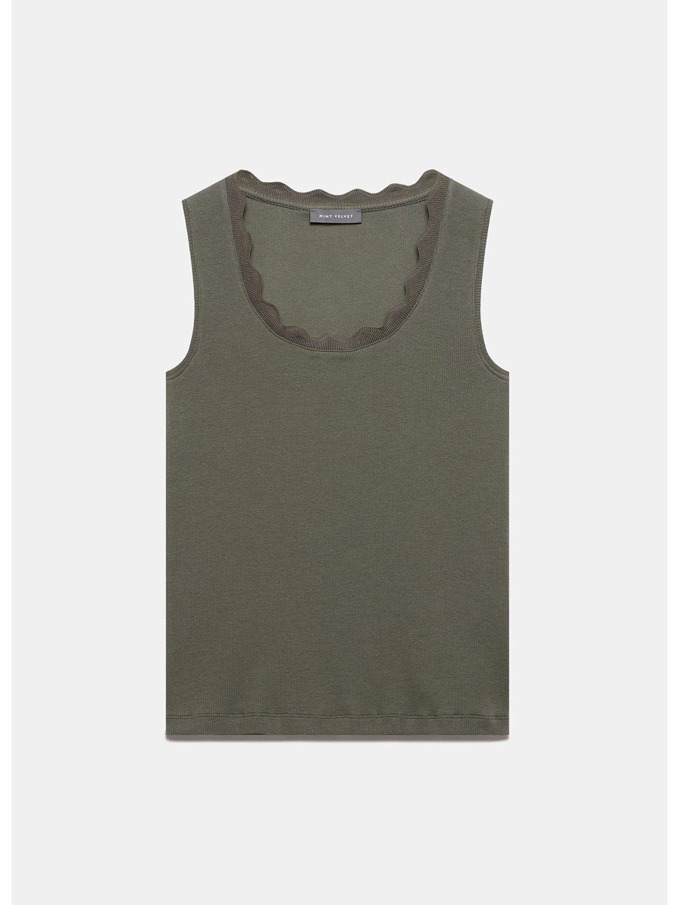 mint-velvet-scallop-trim-vest-khakidetail