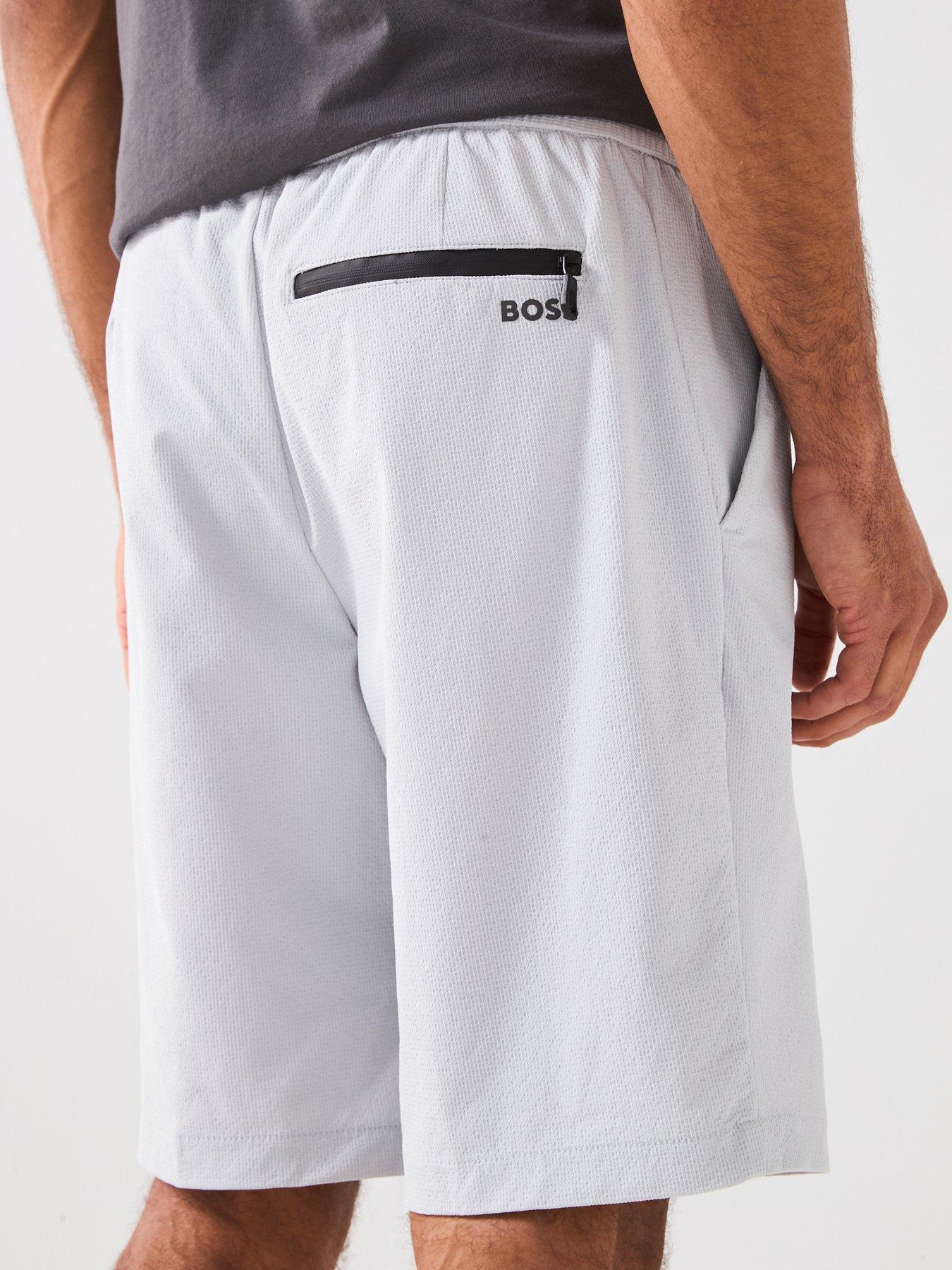 boss-flex-seersucker-shorts-light-greyoutfit