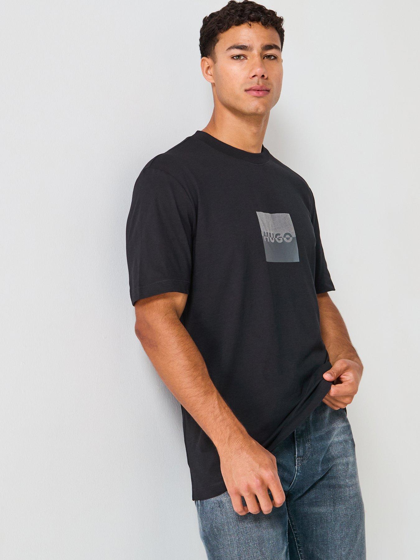 Image 5 of 5 of HUGO Regular Fit Dusplit Logo T-shirt - Black