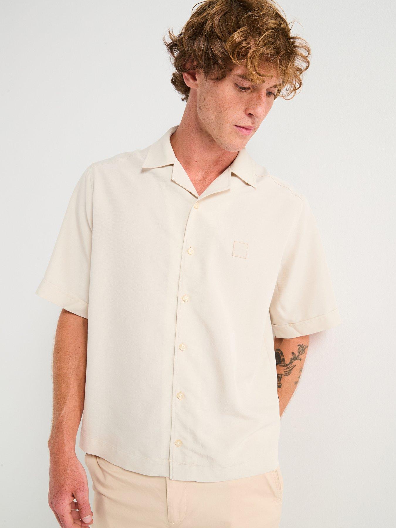 undefined Lapisy Relaxed Fit Revere Collar Short Sleeve Shirt - Beige