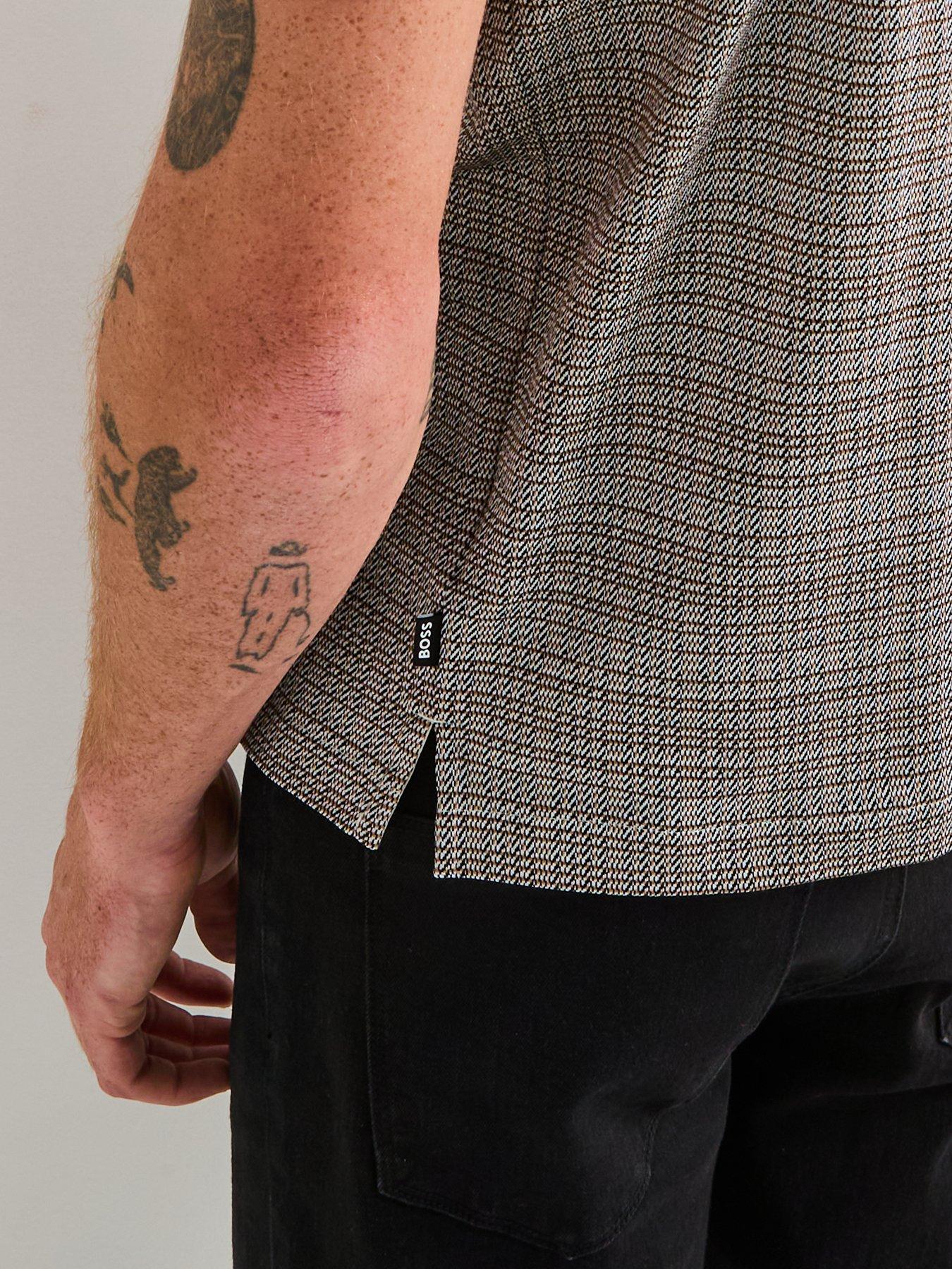 boss-h-parris-102-regular-fit-all-over-pattern-polo-shirt-light-beigeoutfit