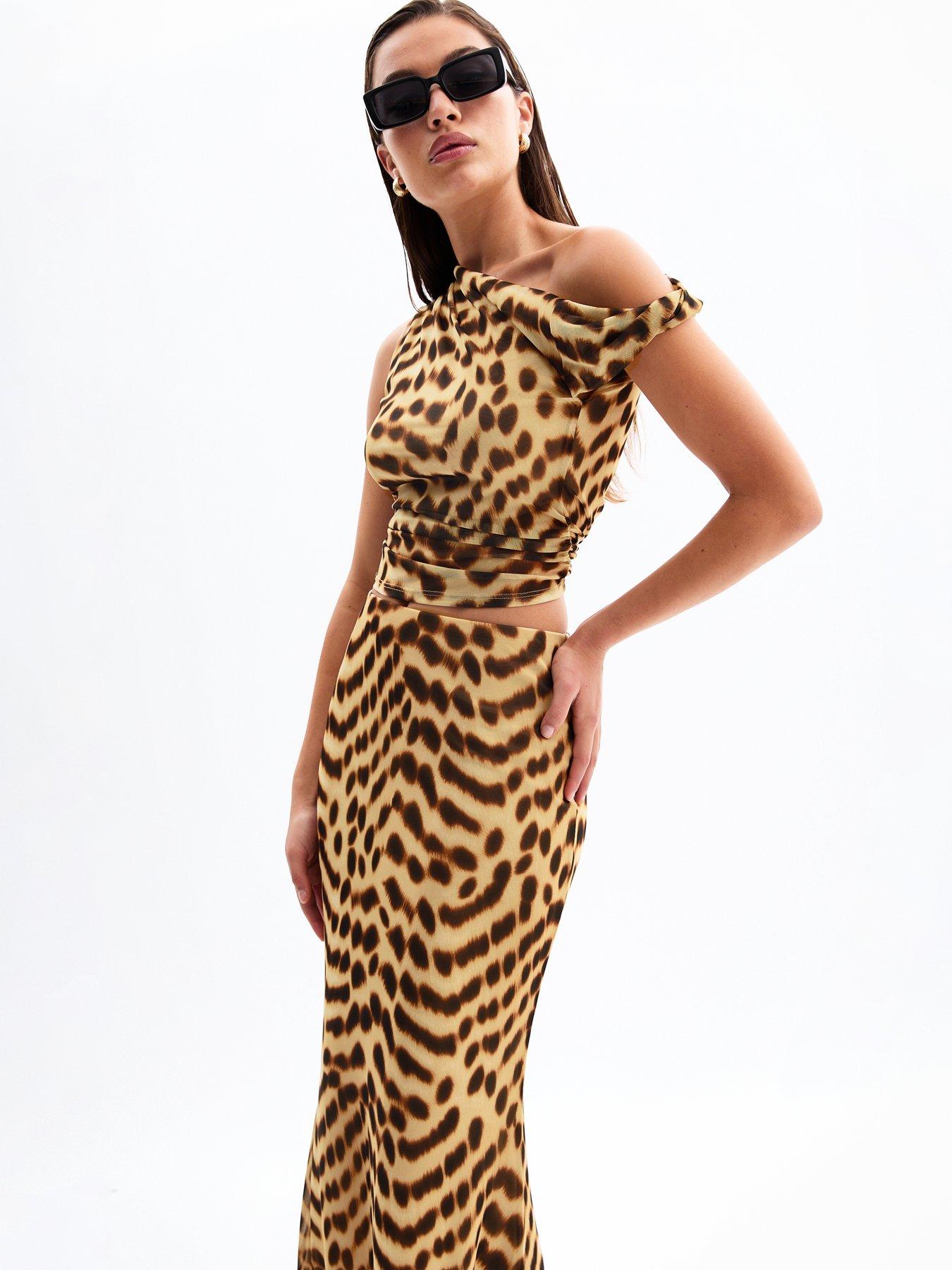 Image 6 of 6 of New Look Leopard Print Mesh Midi Skirt - Brown