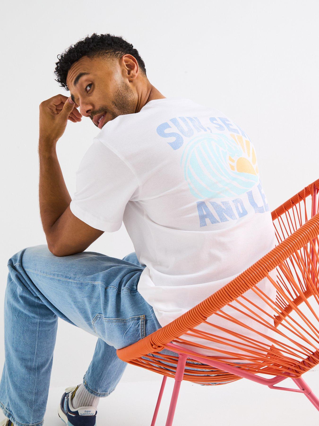 Image 4 of 6 of Lee Short Relaxed Graphic Back Print T-Shirt- White