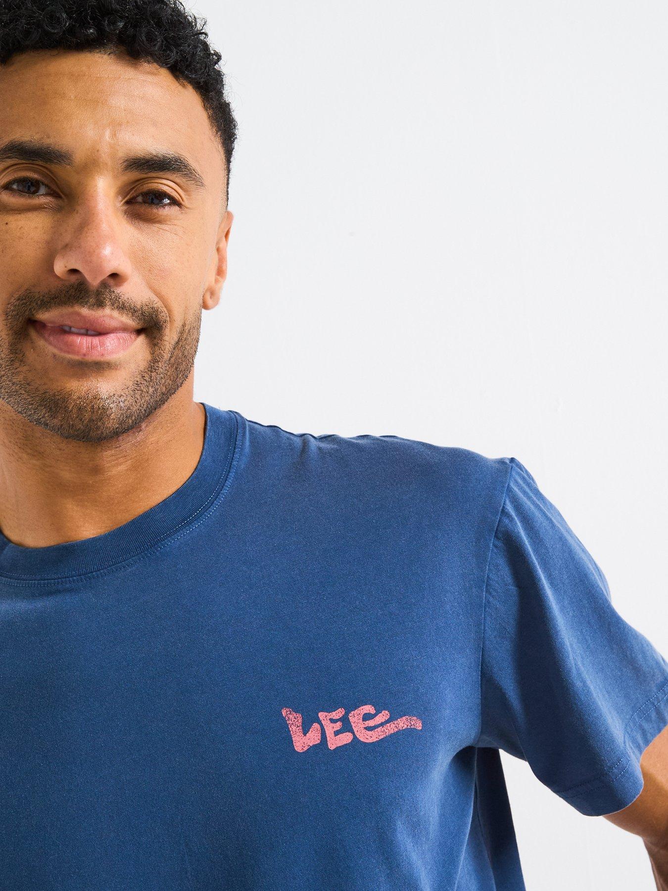 lee-short-relaxed-graphic-back-print-t-shirt--blueoutfit