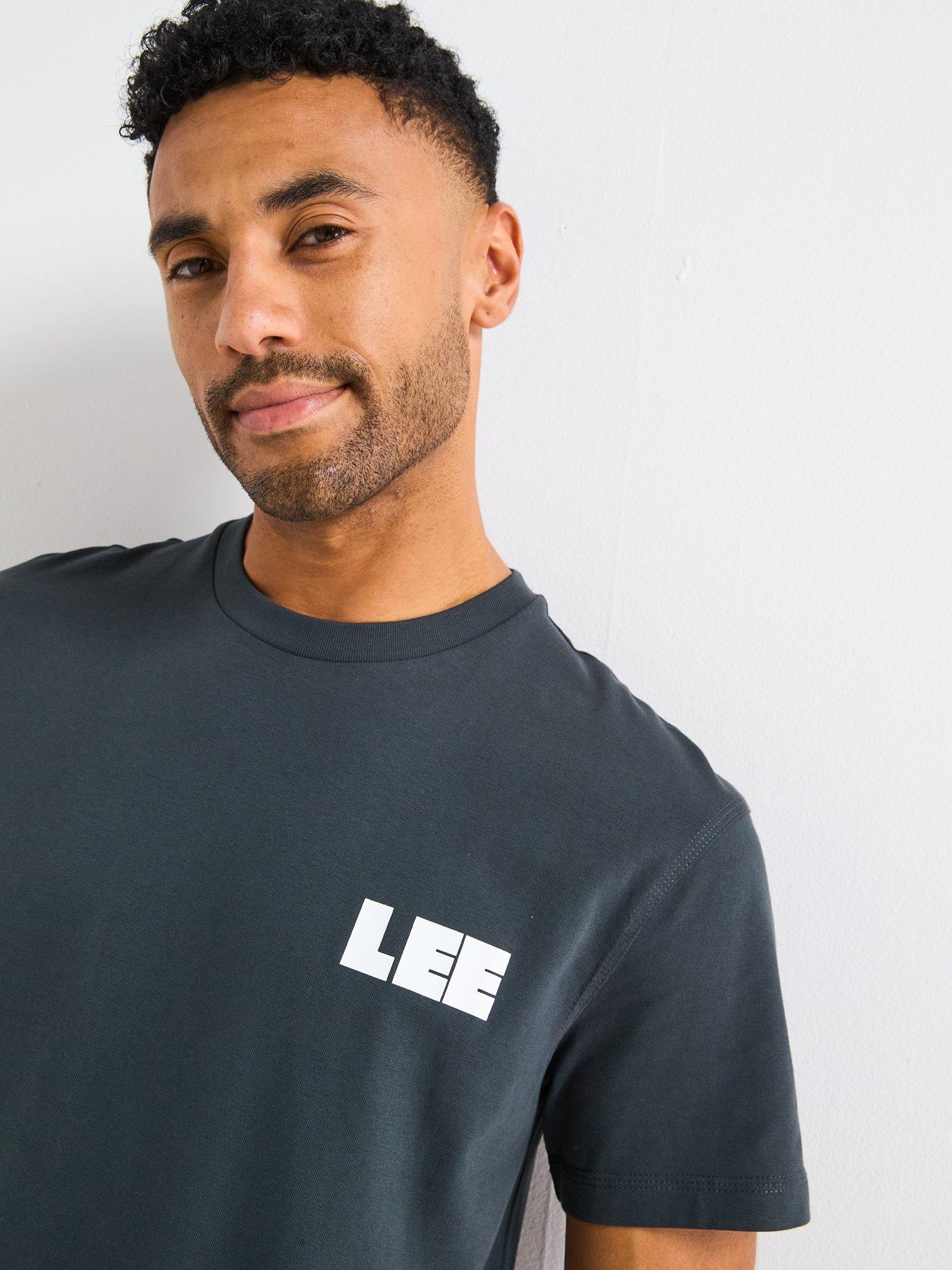 Image 4 of 5 of Lee Short Relaxed Graphic T-Shirt - Black