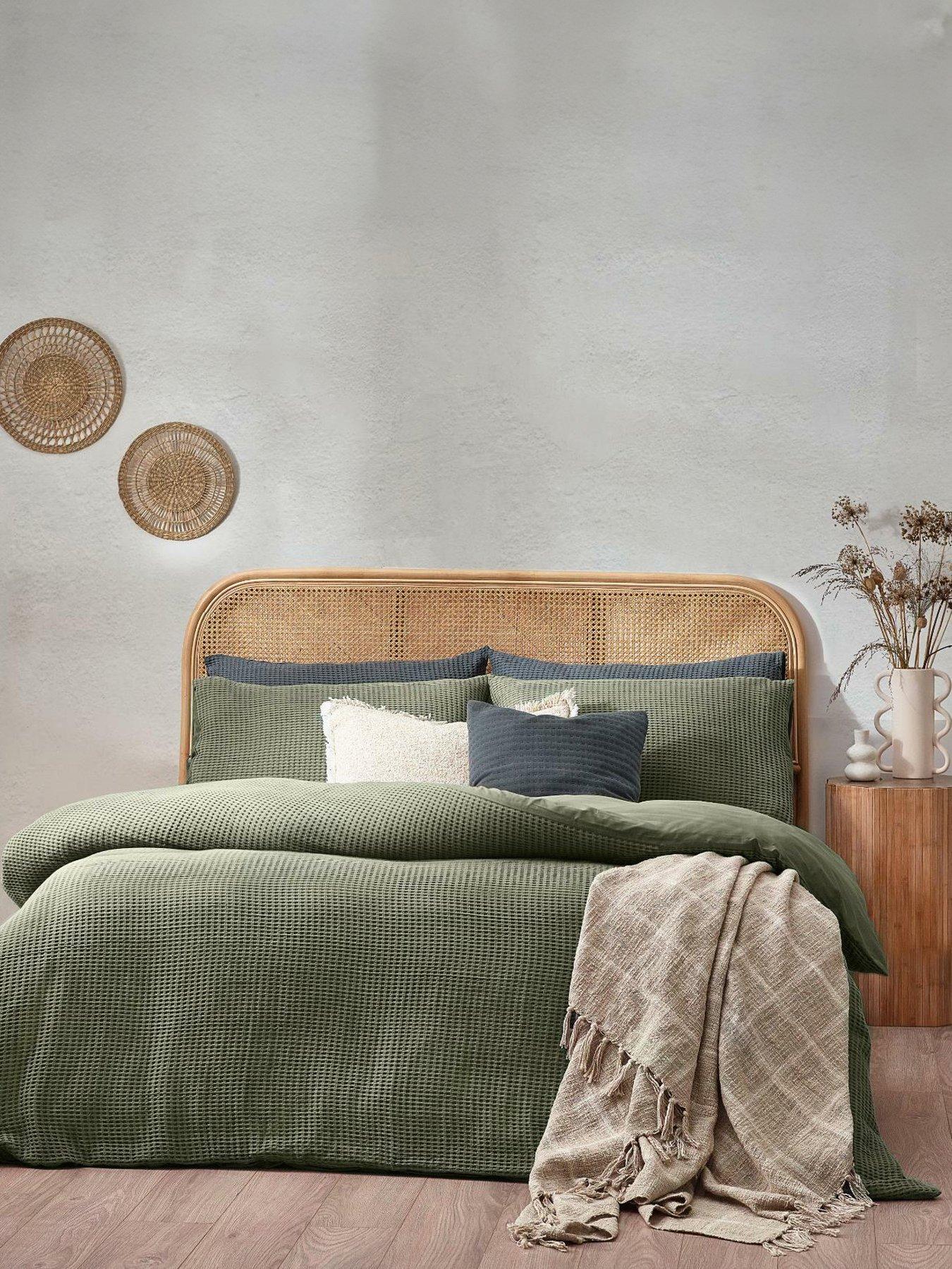 Image 1 of 5 of Yard <p>&nbsp;Chunky Waffle 100% Cotton Duvet Cover Set in Green</p>