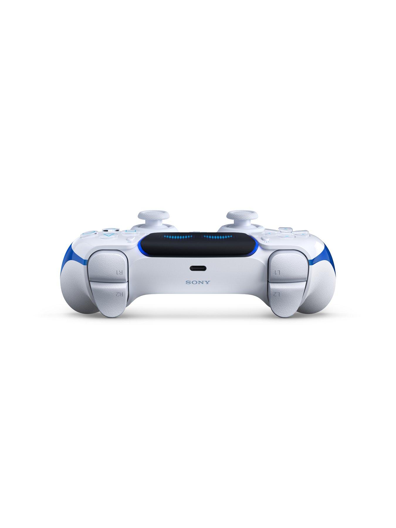Image 4 of 8 of PlayStation 5 DualSense&reg; Wireless Controller &ndash; ASTRO BOT&trade; Joyful Limited Edition