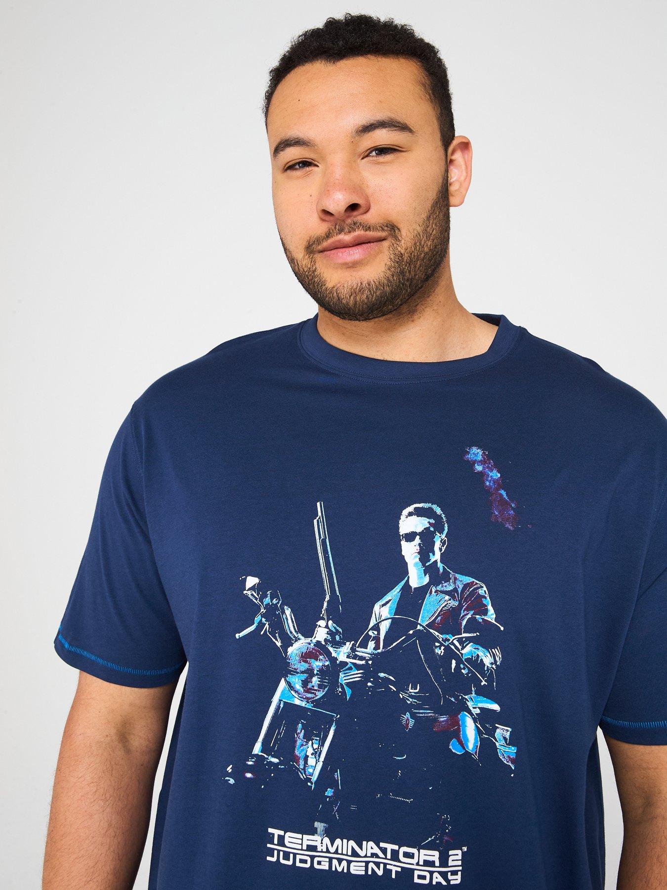d555-official-terminator-graphic-t-shirt-navyoutfit