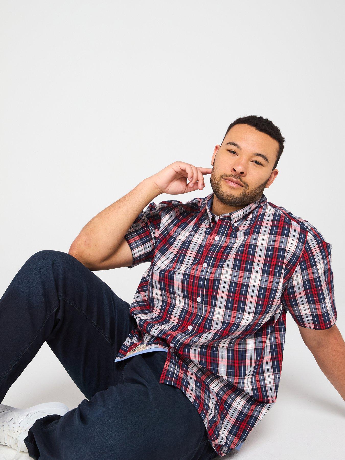 Image 4 of 4 of D555 Check Button Down Collar Short Sleeve Shirt - Red