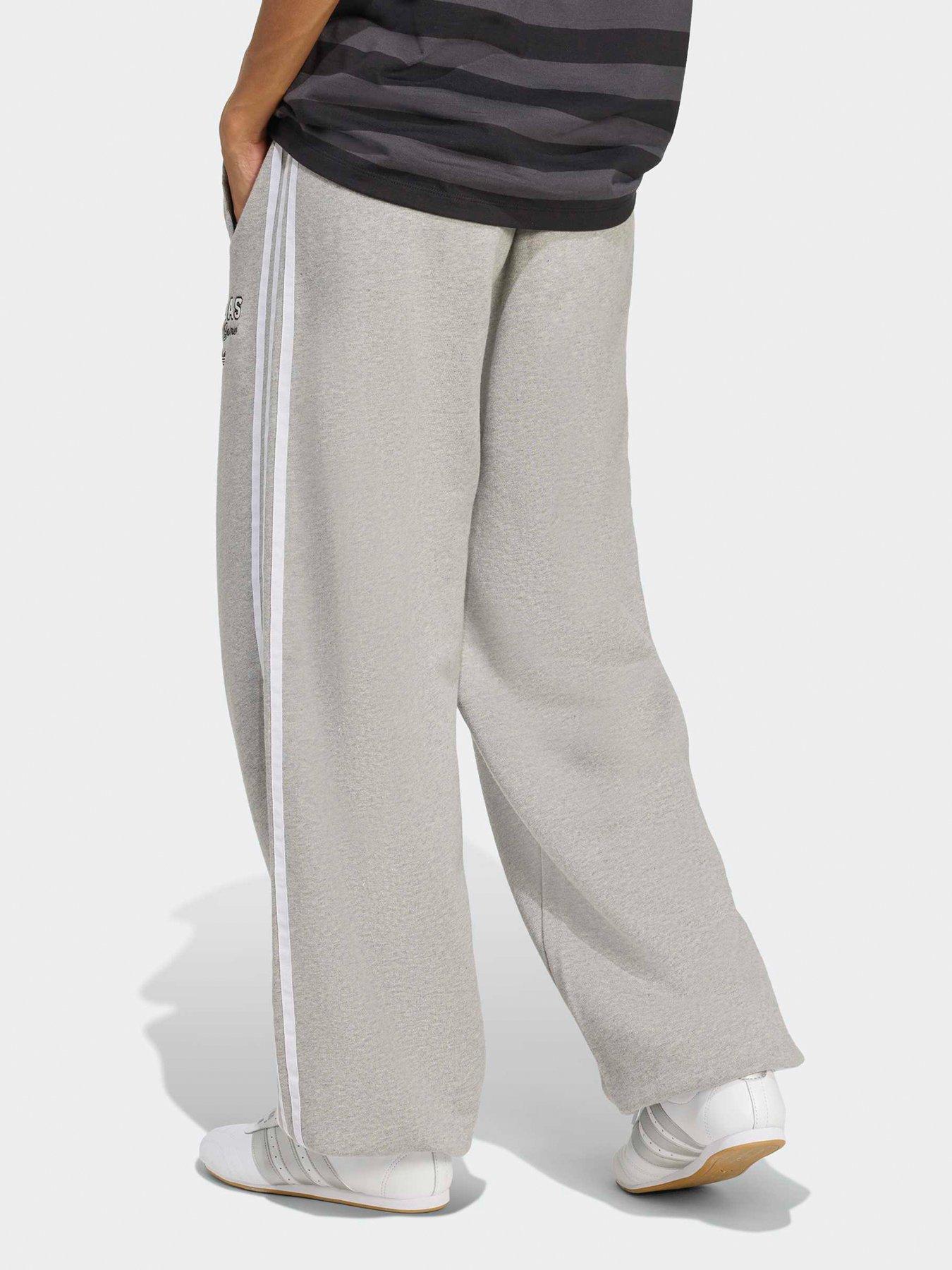 adidas-originals-womens-graphic-sweatpant-greystillFront