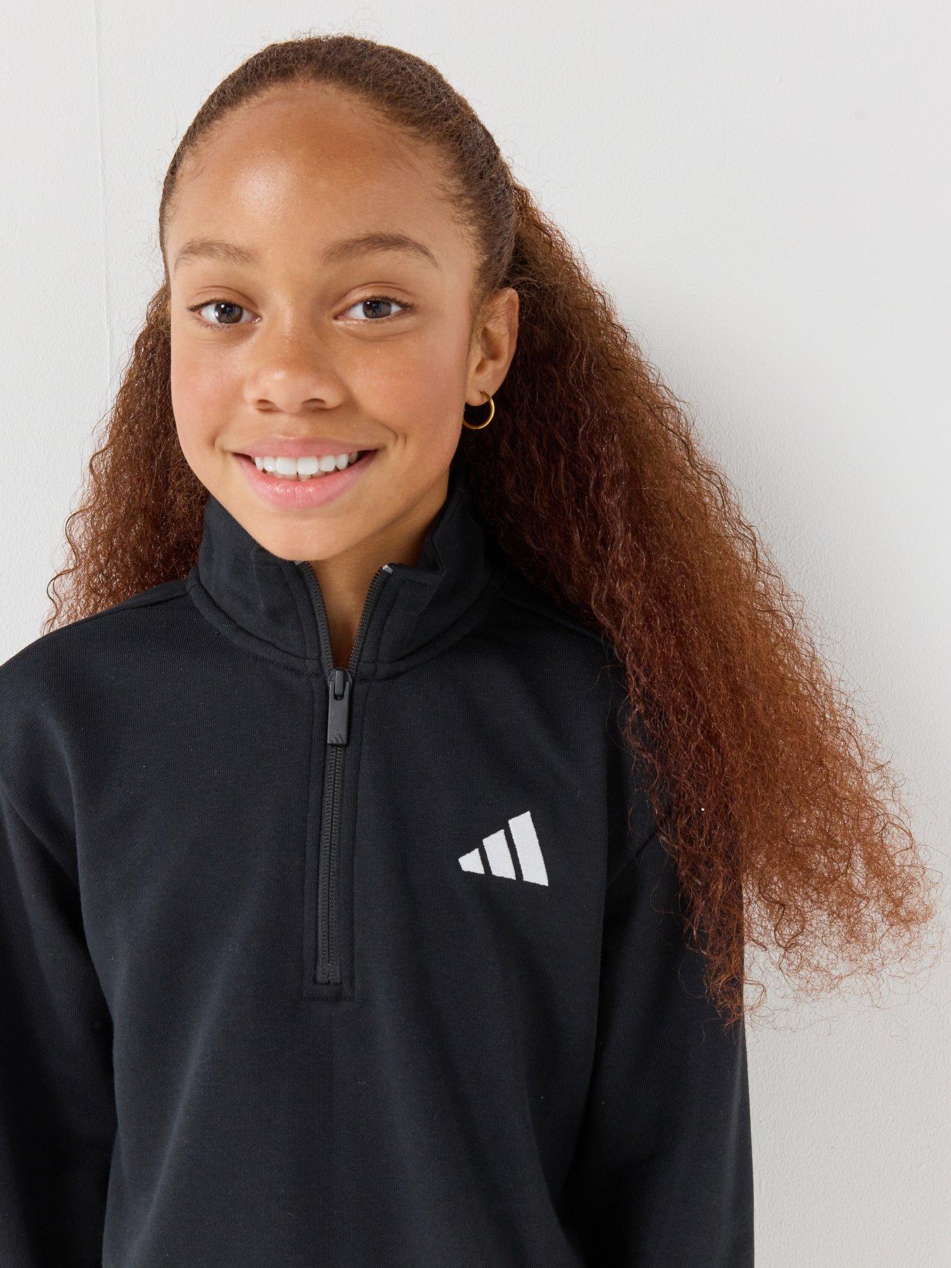 adidas-sportswear-junior-unisex-essentials-half-zip-blackoutfit