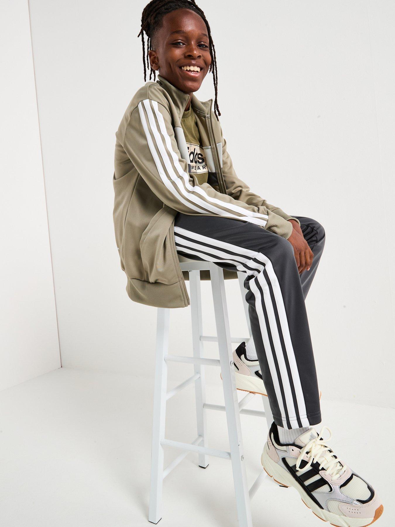 adidas Sportswear Junior Unisex Seasonal Essentials Tiberio 3-stripes Tricot Tracksuit -green