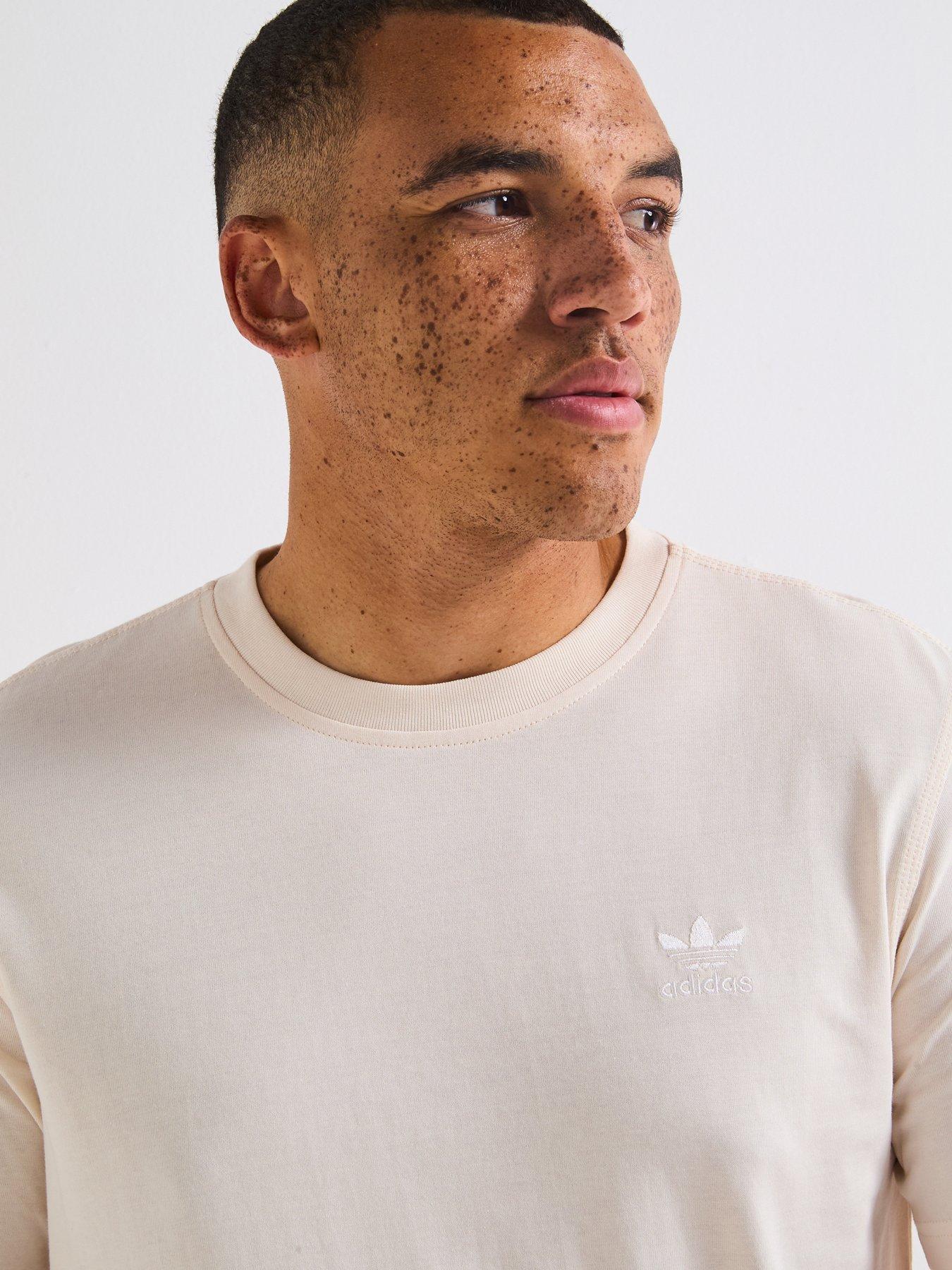 Image 5 of 6 of adidas Originals Men's Trefoil Essentials T-Shirt - White