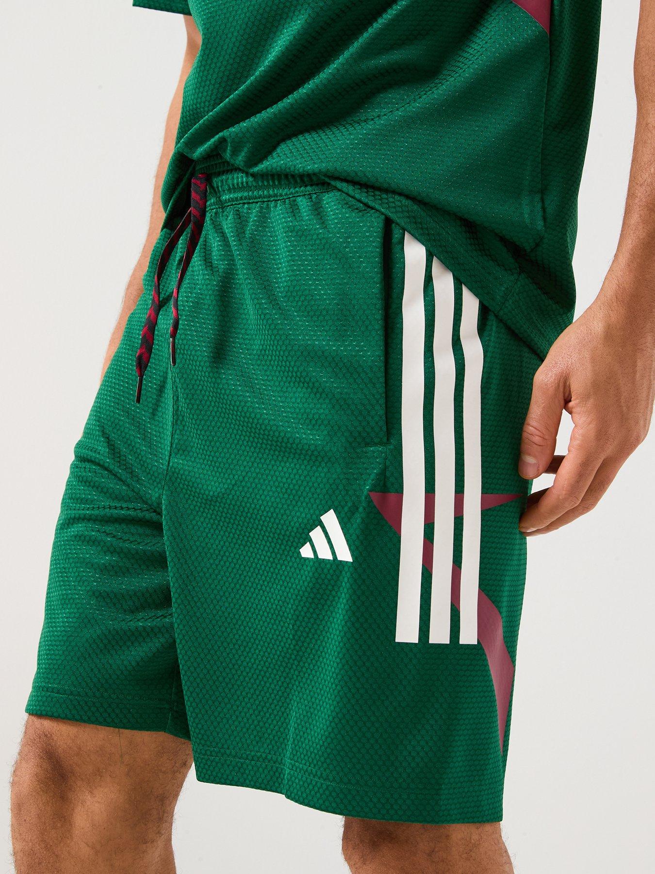 Image 5 of 6 of adidas Sportswear Men's House Of Tiro Nations Pack Shorts - Green