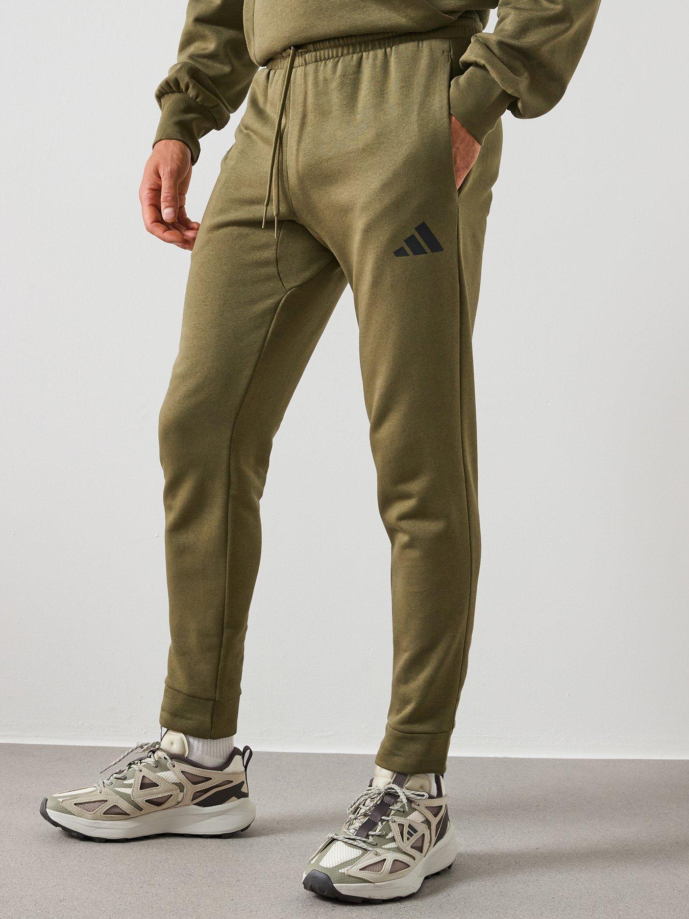 adidas Sportswear Men's Essentials Feel Cozy Fleece Pant - Green