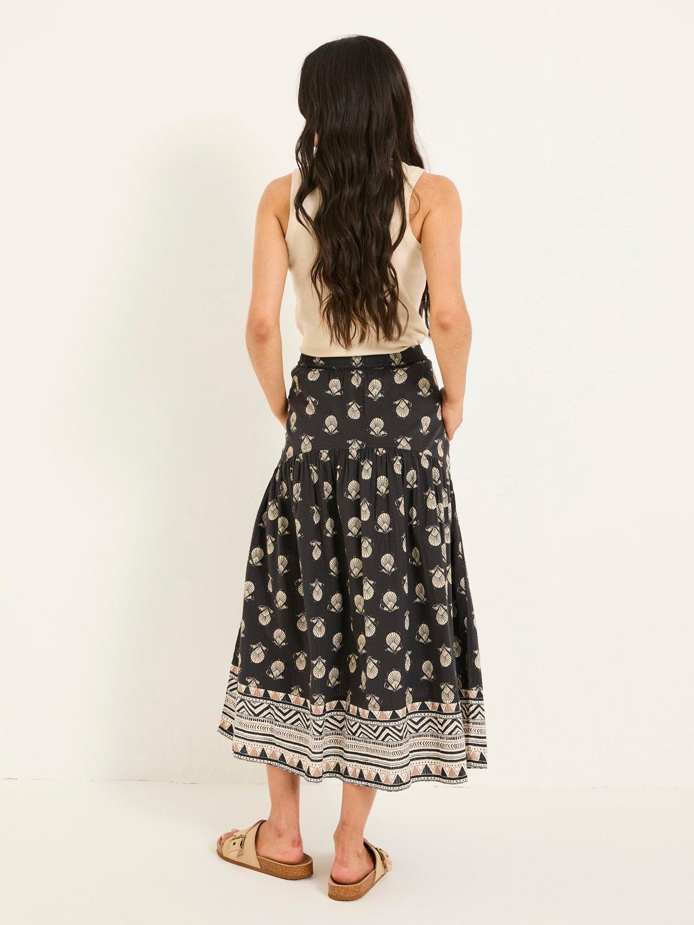 fatface-betty-lino-shells-skirt-blackstillFront