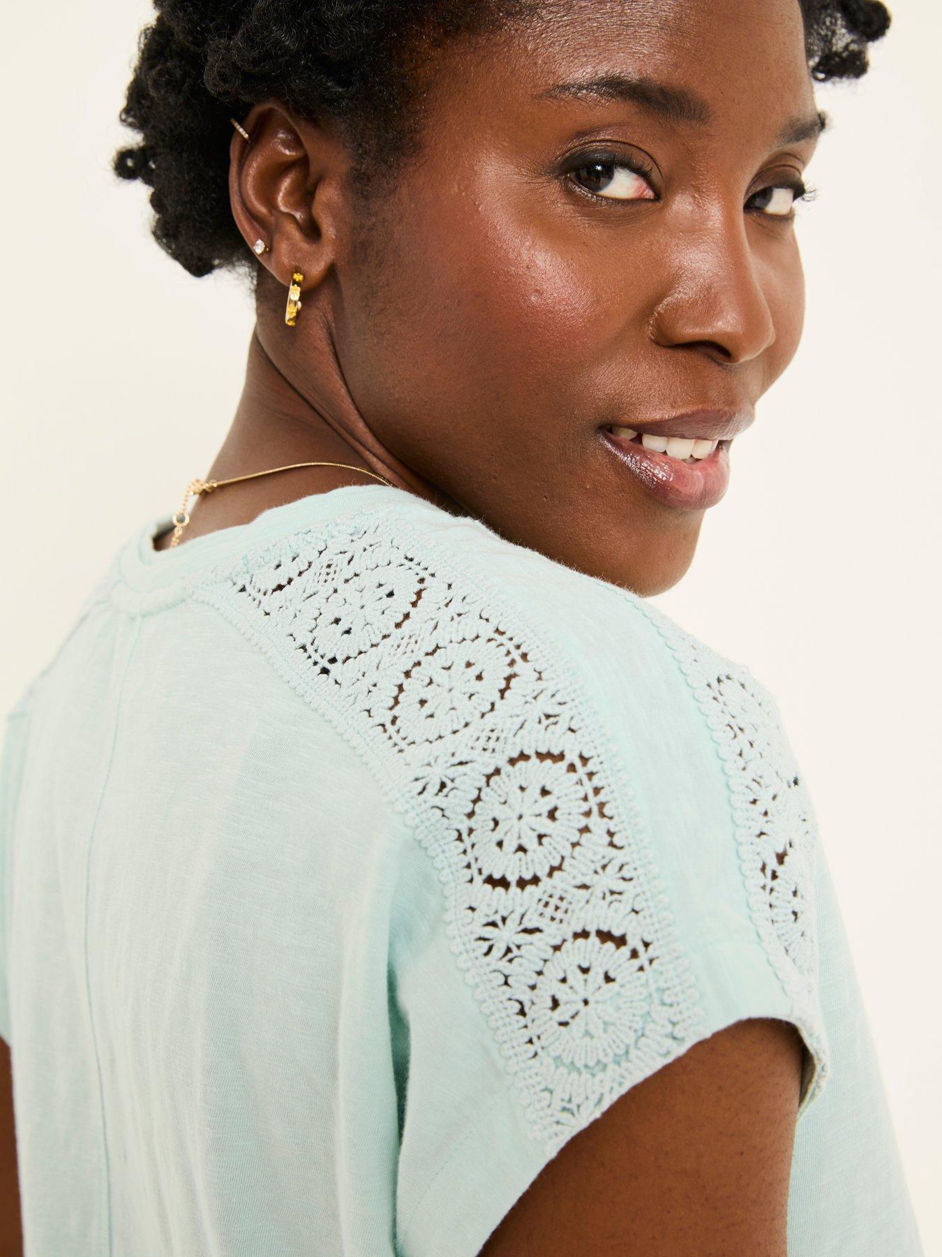fatface-lace-tie-front-top-greenoutfit
