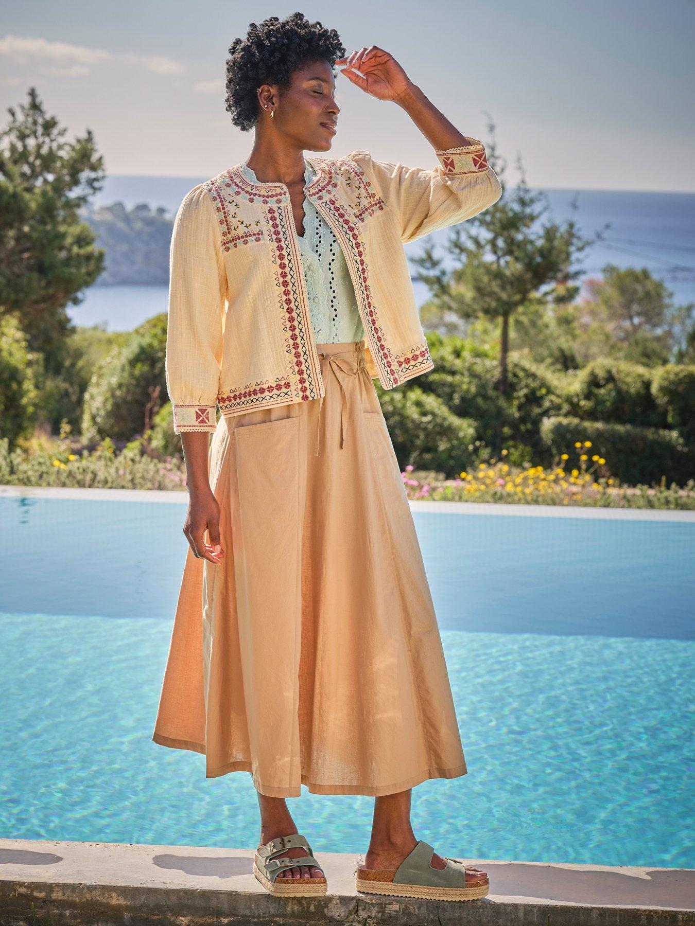 undefined Zoe Embroidered Jacket - White