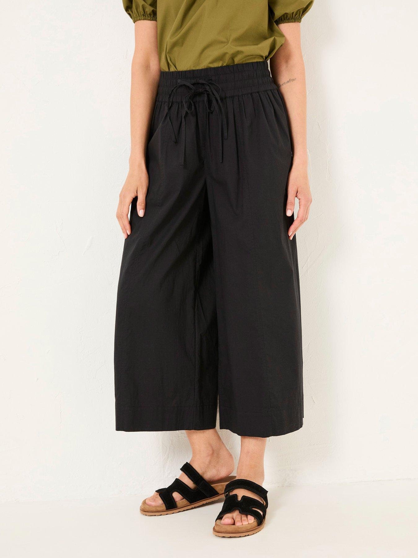 FatFace Aubrey Wide Leg Crop Trousers - Black
