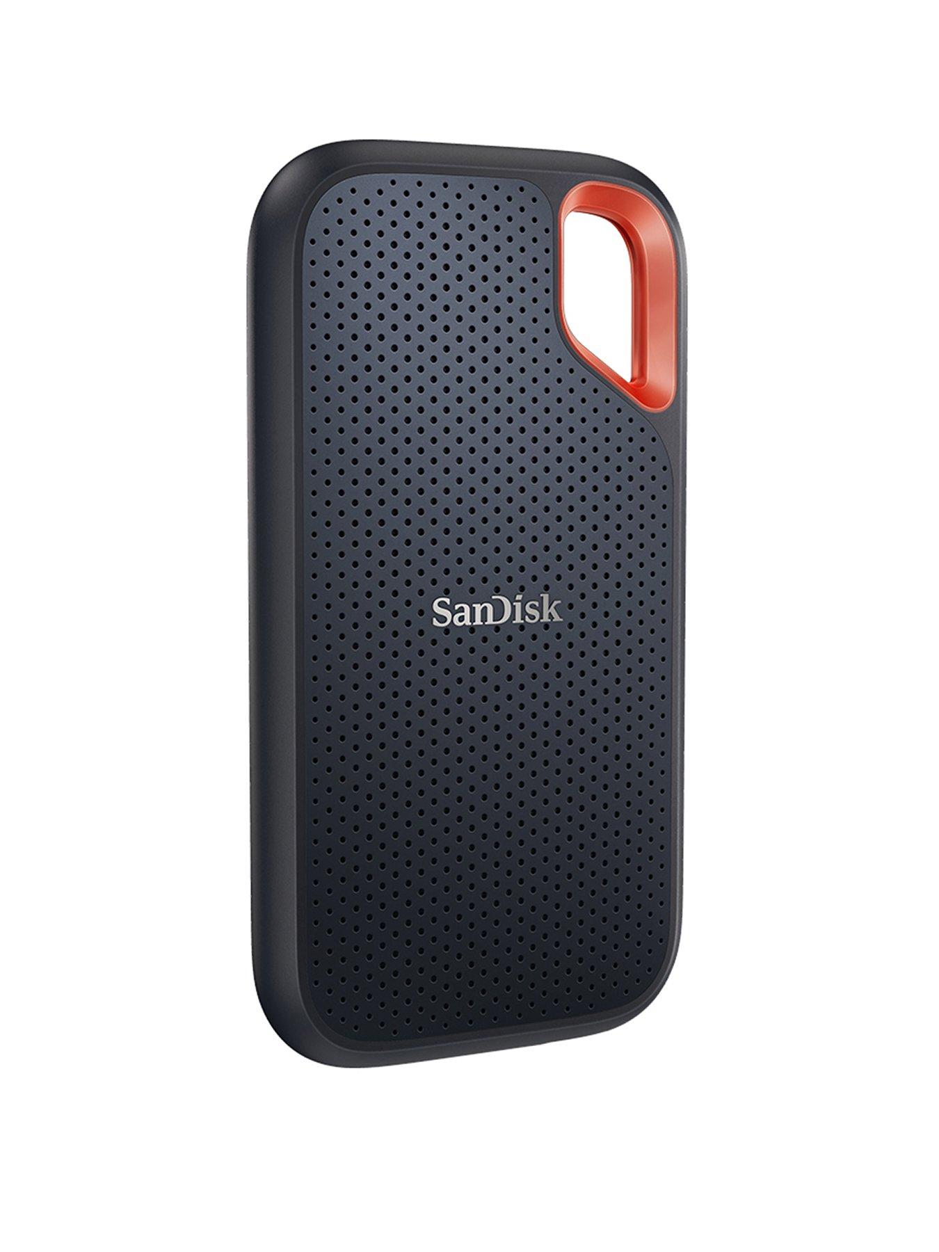 undefined SanDisk Extreme 4TB Portable SSD - up to 1050MB/s Read and 1000MB/s Write Speeds, USB 3.2 Gen 2, IP 65 resistance and 3-meter drop protection