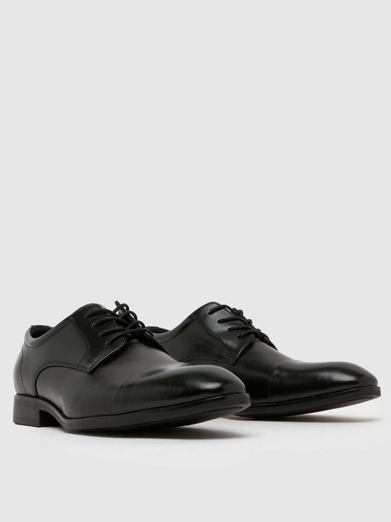 schuh-ross-lace-up-derby-shoes-blackstillFront