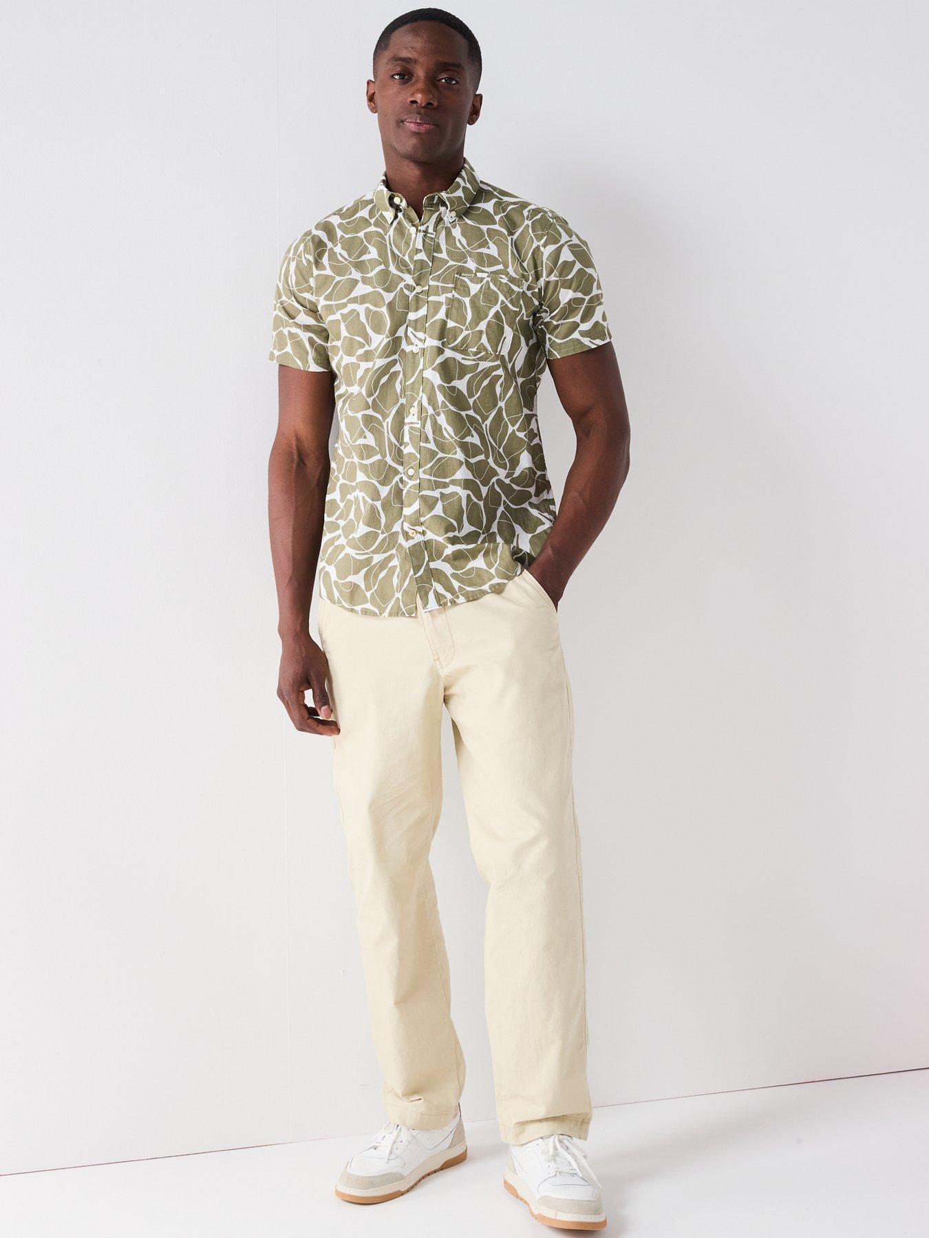barbour-spillroad-short-sleeve-all-over-print-tailored-shirt-light-greenback