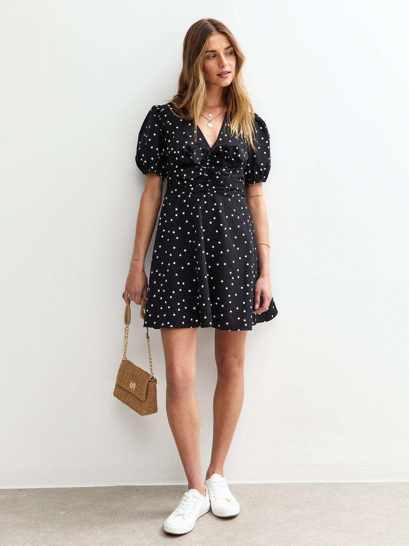Image 3 of 4 of New Look Spot Print Bow Front Mini Dress - Black