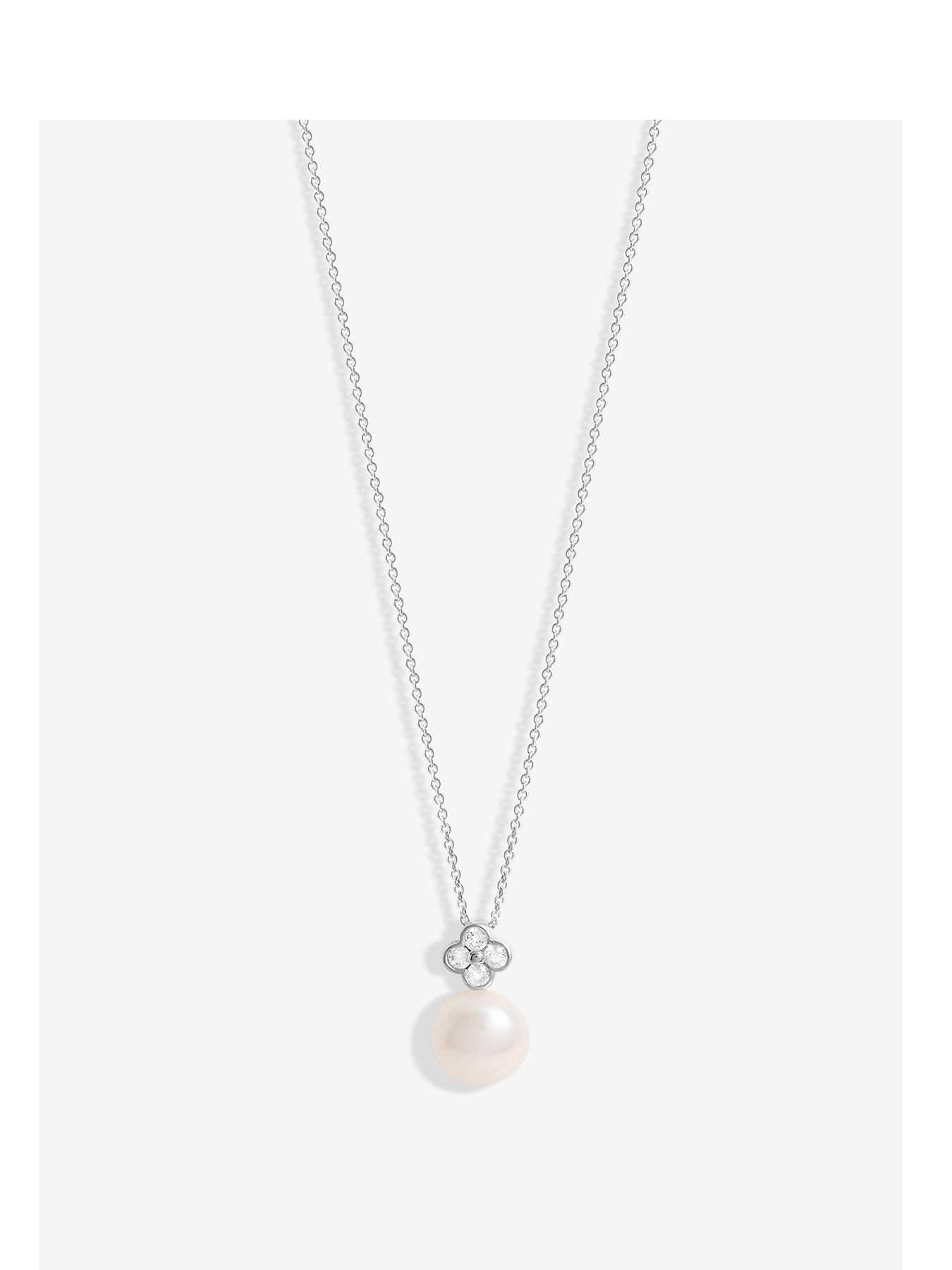 undefined Simply Silver Sterling Silver 925 Clover and Pearl Pendant