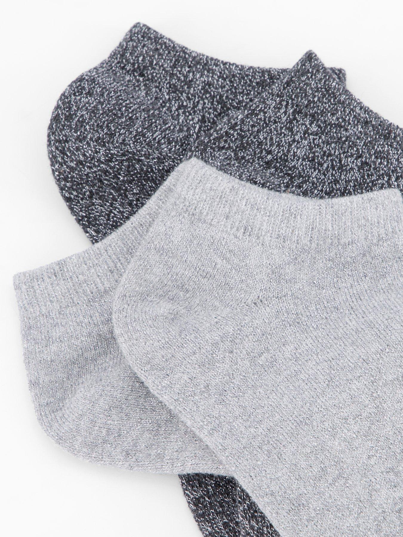 Image 4 of 4 of The Very Collection 2 Pack Glitter Trainer Liner Socks - Black