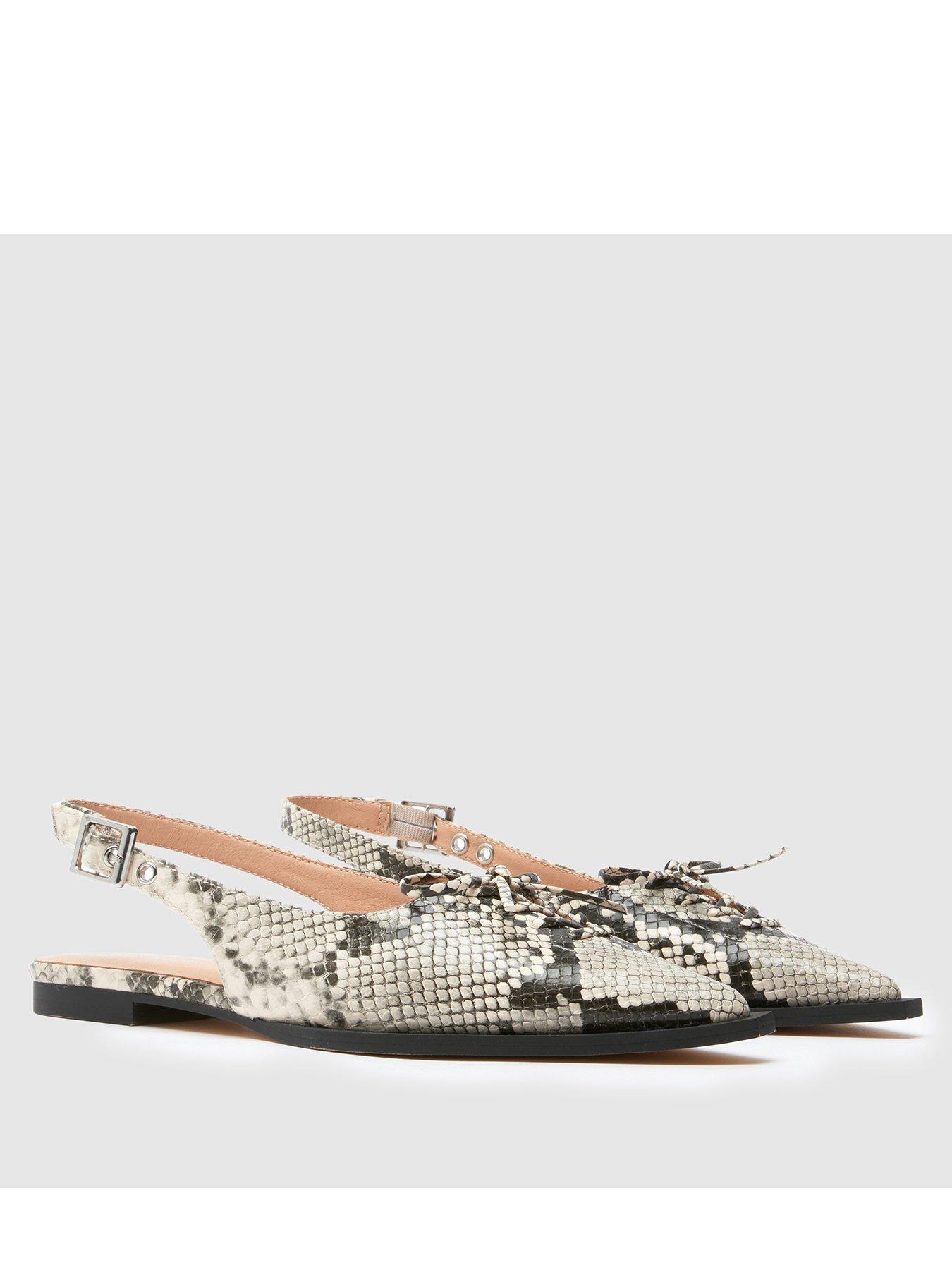 schuh-lorie-point-hardware-flat-shoe-printstillFront