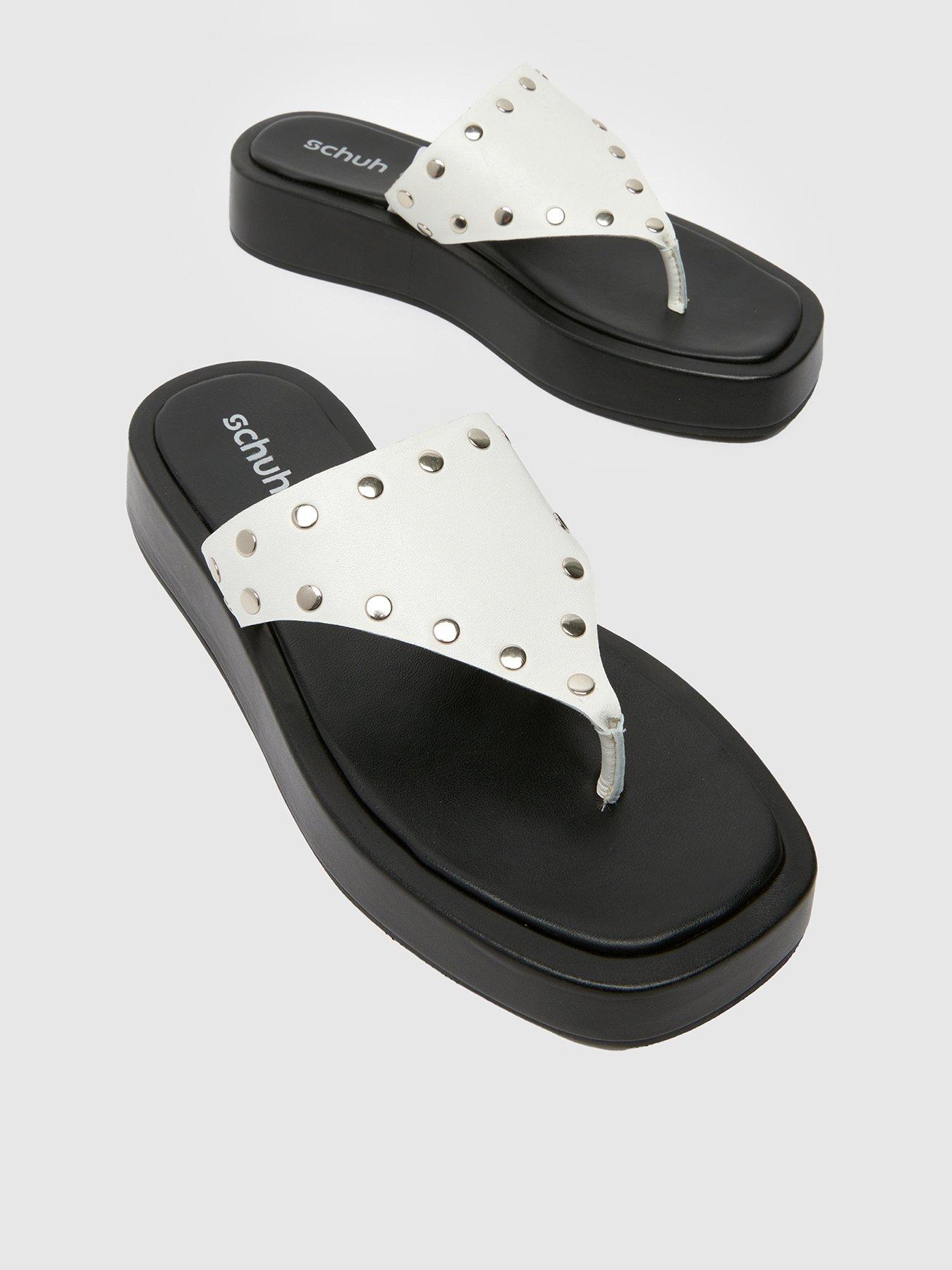 Schuh Toryn Stud Toe Post Sandal - White