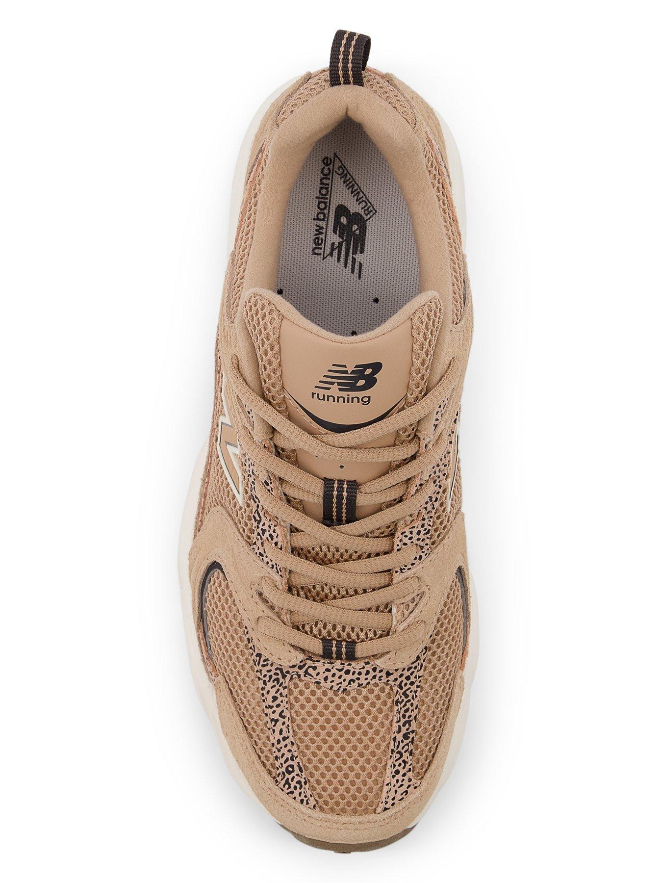 new-balance-womens-530-trainers-brownoutfit