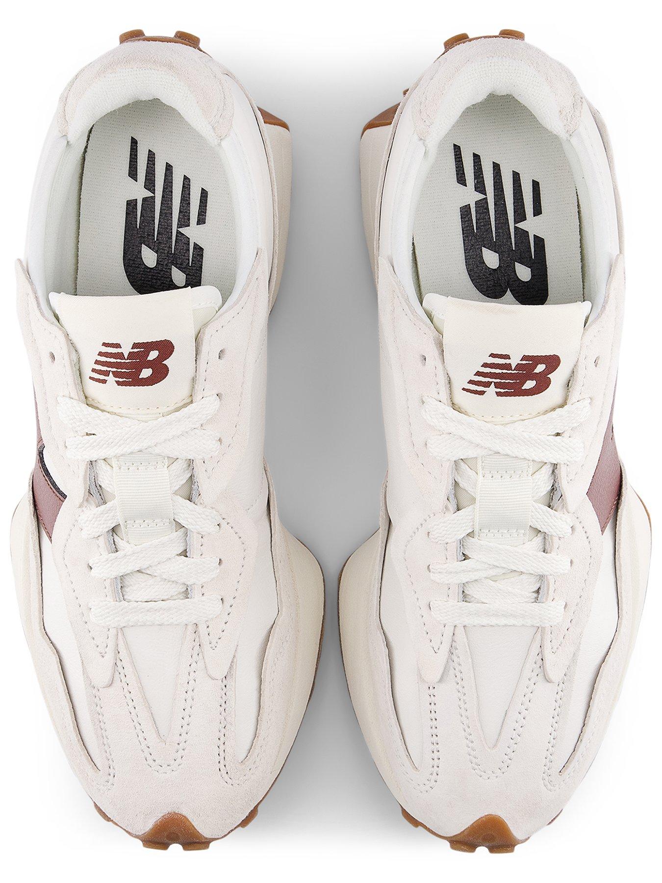 new-balance-unisex-327-trainers-whiteoutfit
