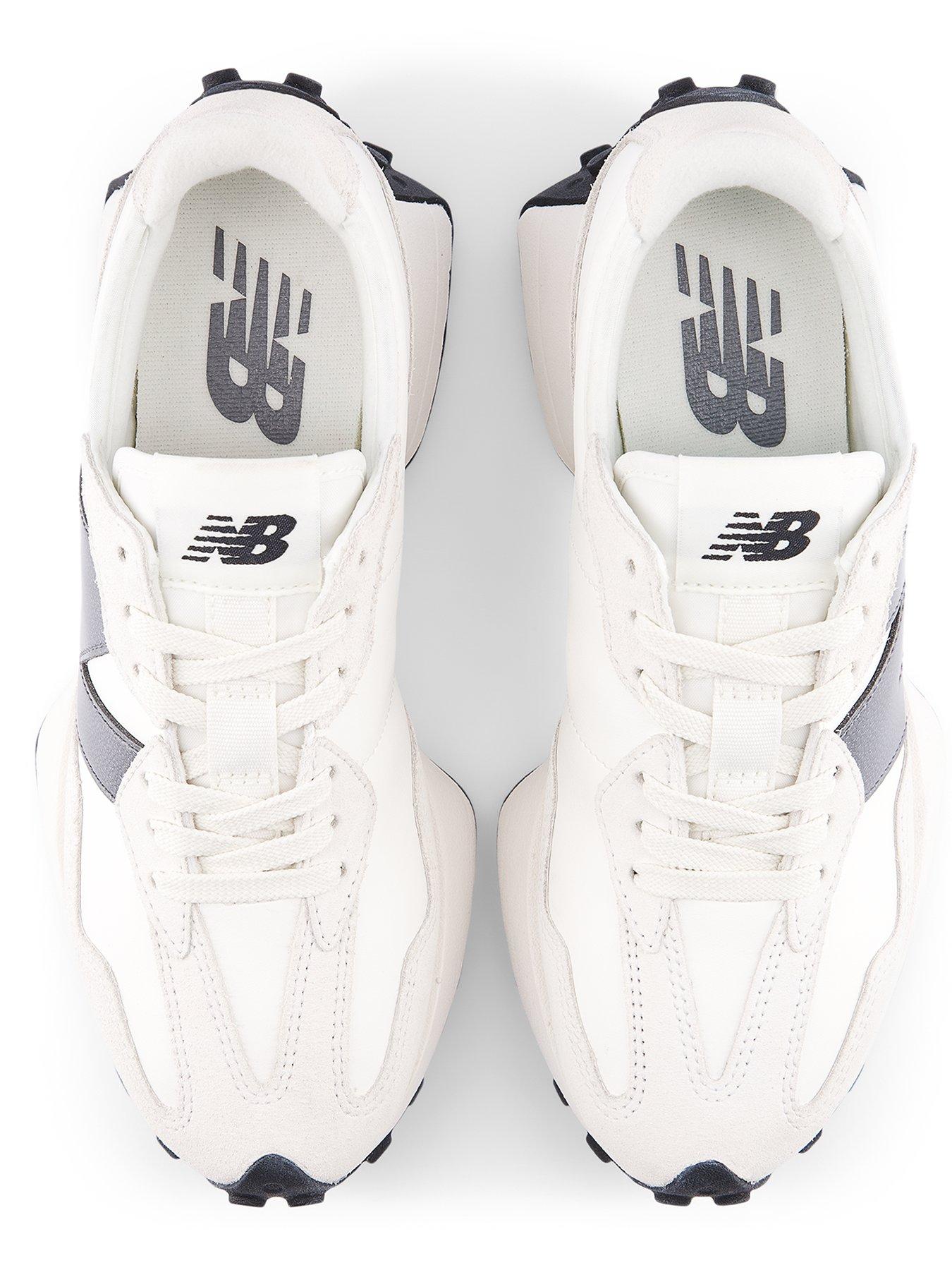 Image 4 of 7 of New Balance Women's 327 Trainers - White