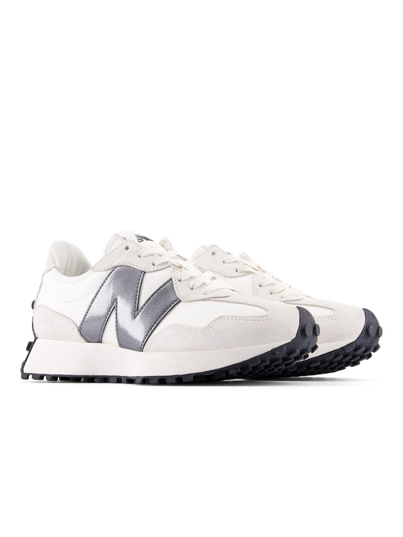 Image 6 of 7 of New Balance Women's 327 Trainers - White