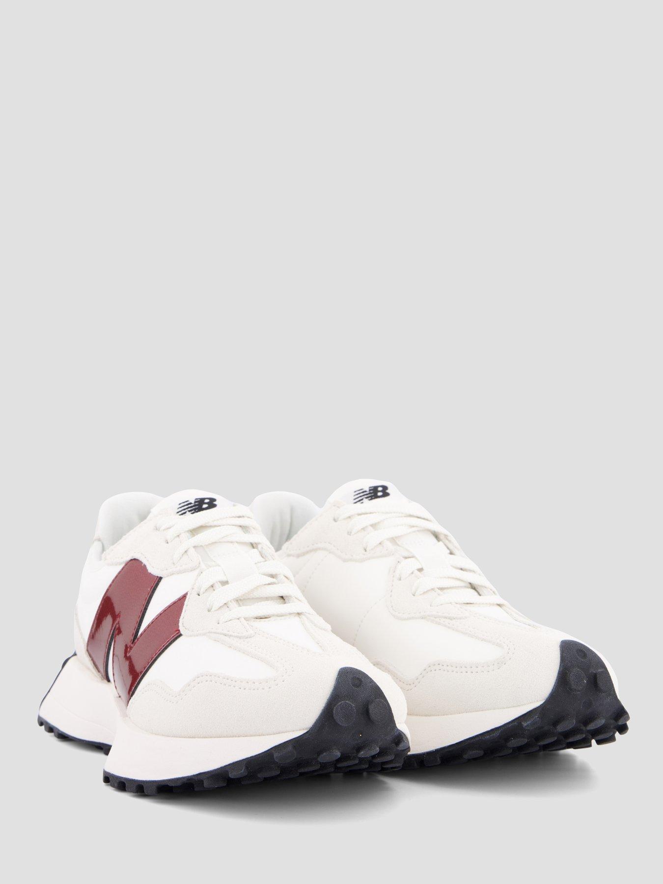 Image 6 of 7 of New Balance Women's 327 Trainers - White