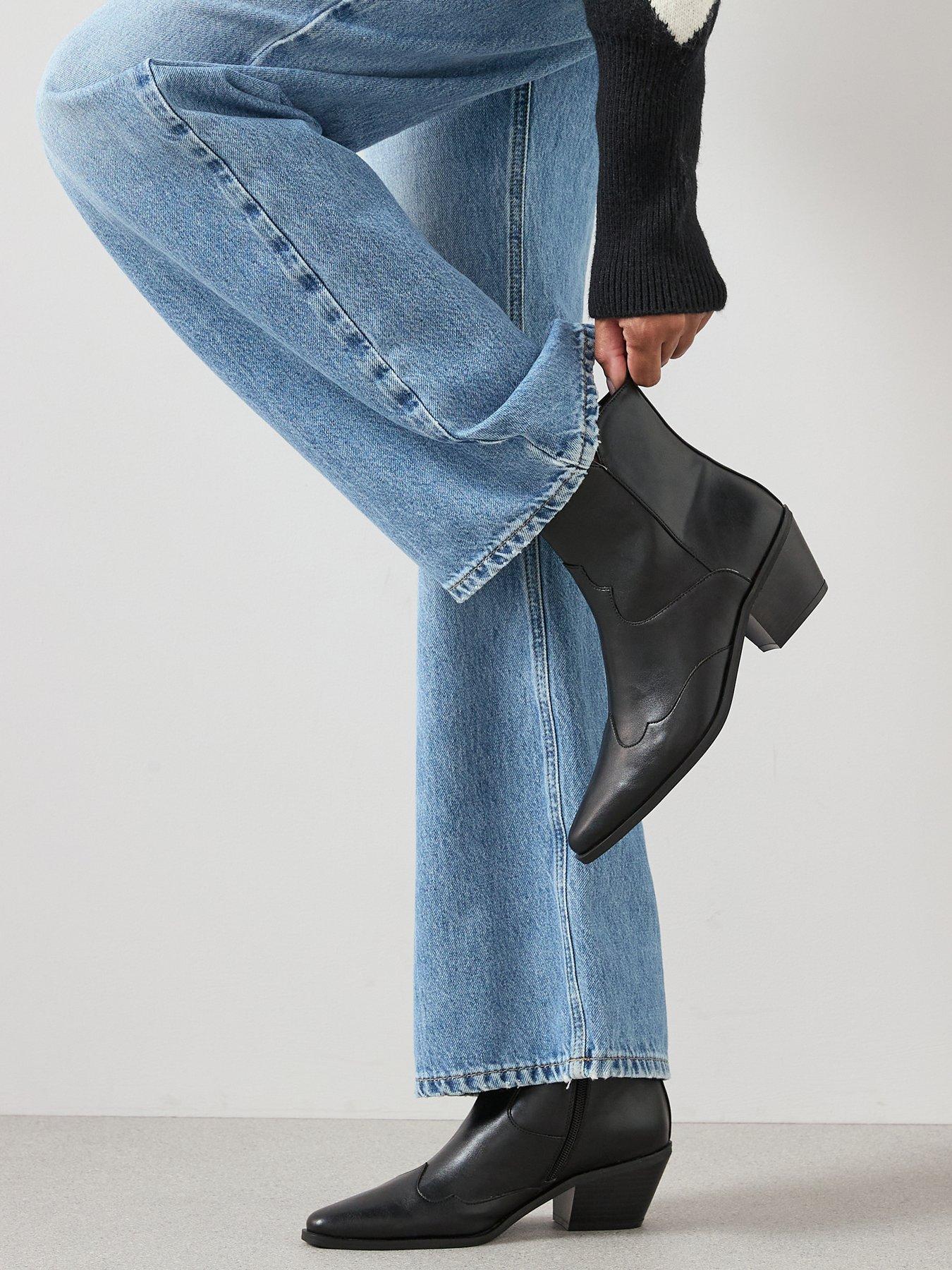 The Very Collection Point Western Boot - Black