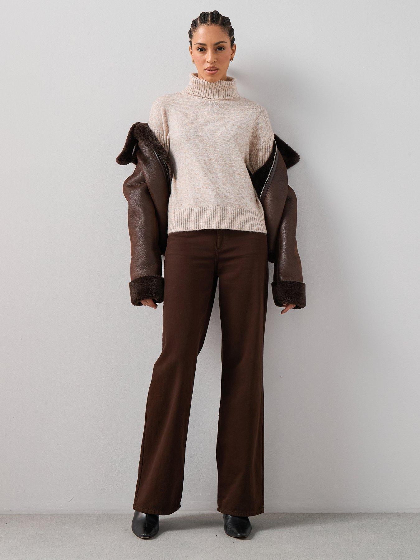 the-very-collection-timeless-yarn-roll-neck-turn-up-cuff-jumper-beigeoutfit