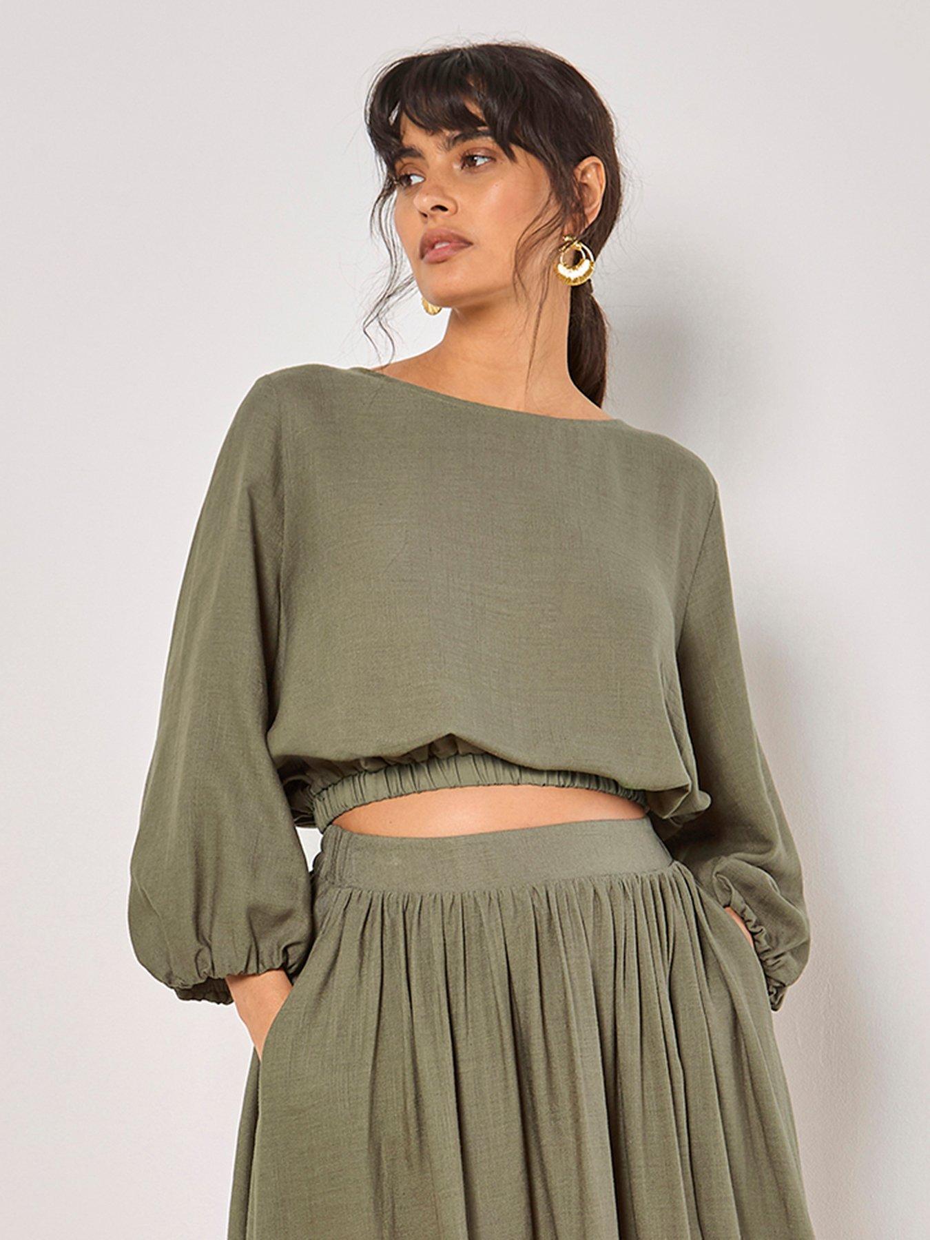 apricot-volume-sleeve-bubble-hem-top-greenfront