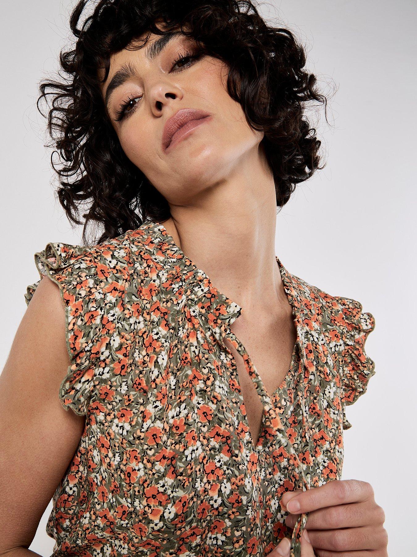 Image 4 of 5 of Apricot Ditsy Ruffle Sleeve Tie Neck Top