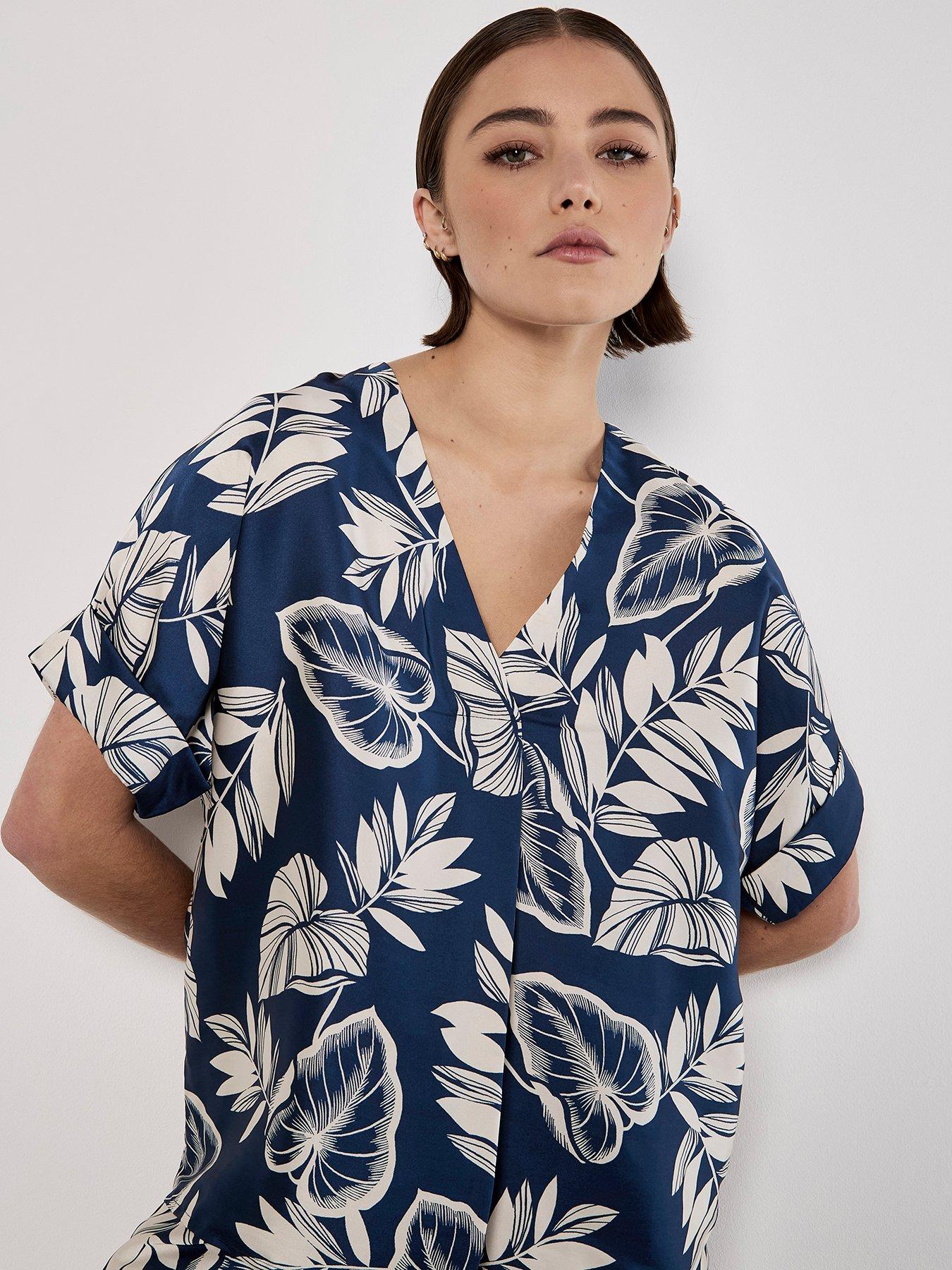 apricot-leaf-print-v-neck-satin-t-shirt-bluefront