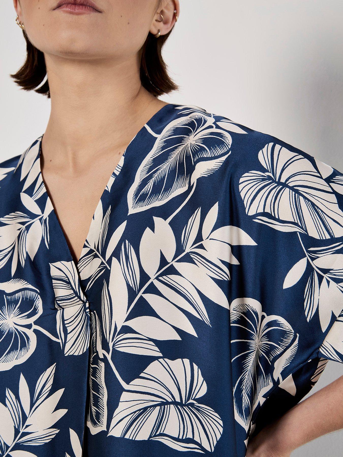 apricot-leaf-print-v-neck-satin-t-shirt-blueoutfit