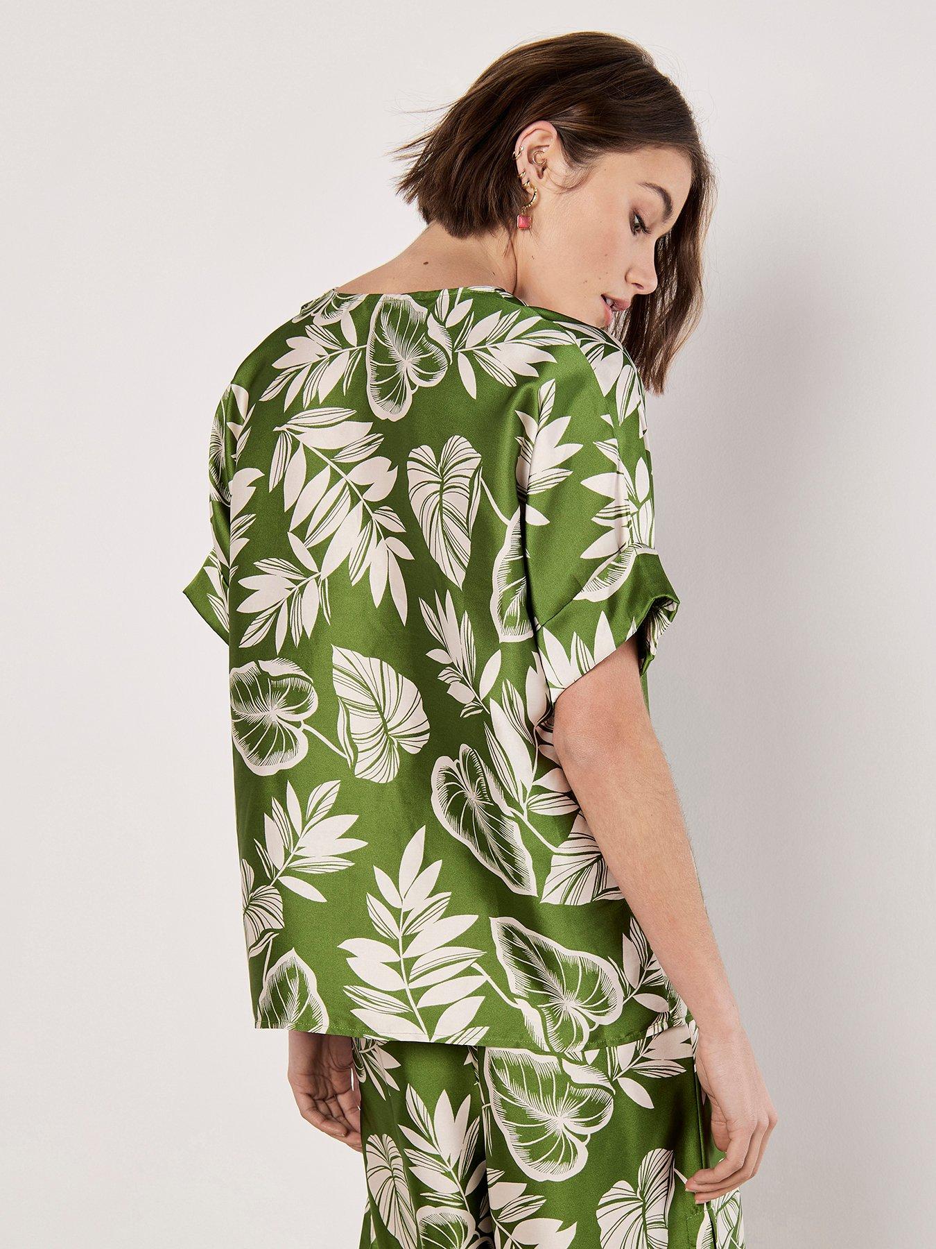 apricot-apricot-leaf-print-v-neck-satin-teestillFront