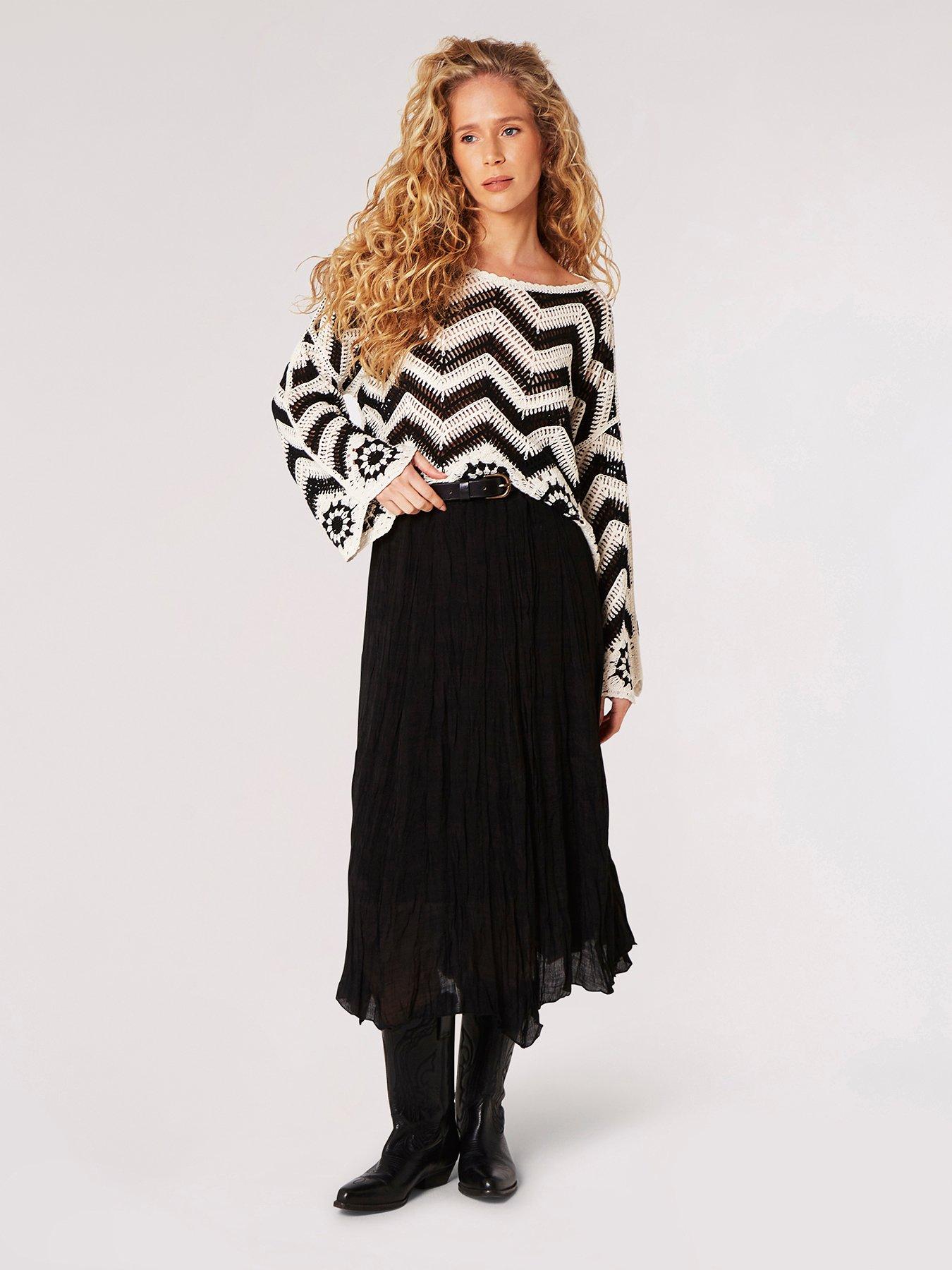 apricot-chevron-diagram-crocket-nbspslv-topback