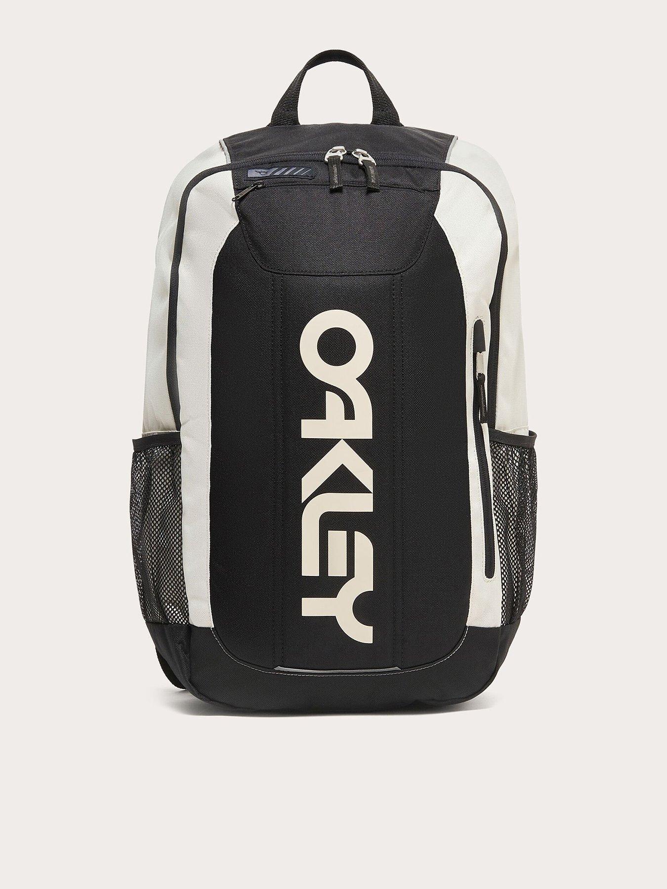oakley-mens-enduro-20l-30-backpack-black
