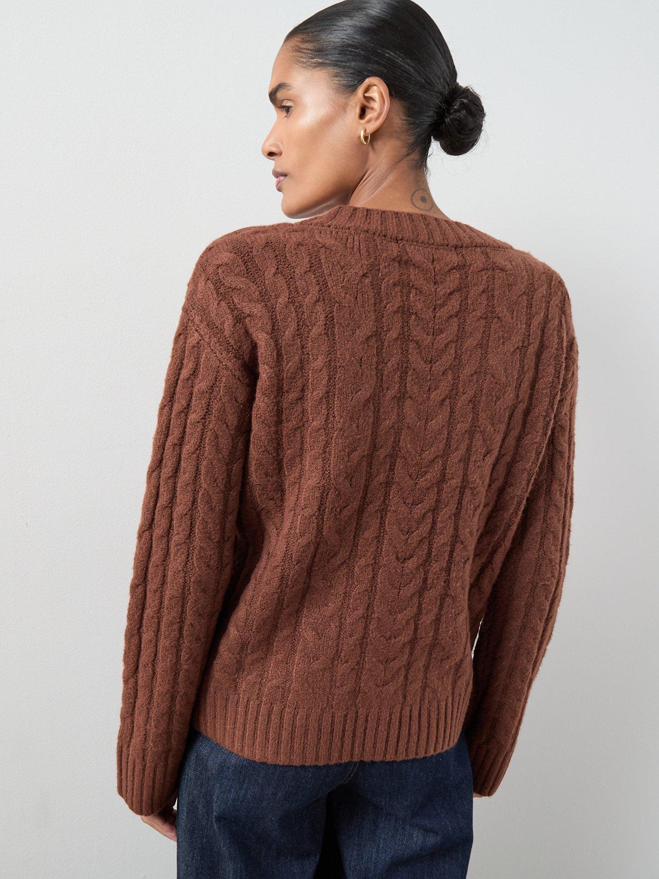 the-very-collection-cosy-yarn-v-neck-cable-knit-jumper-with-wool-brownstillFront